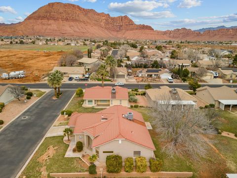 Tiny photo for 426 S COYOTE Way, Ivins, UT 84738 (MLS # 26-268480)