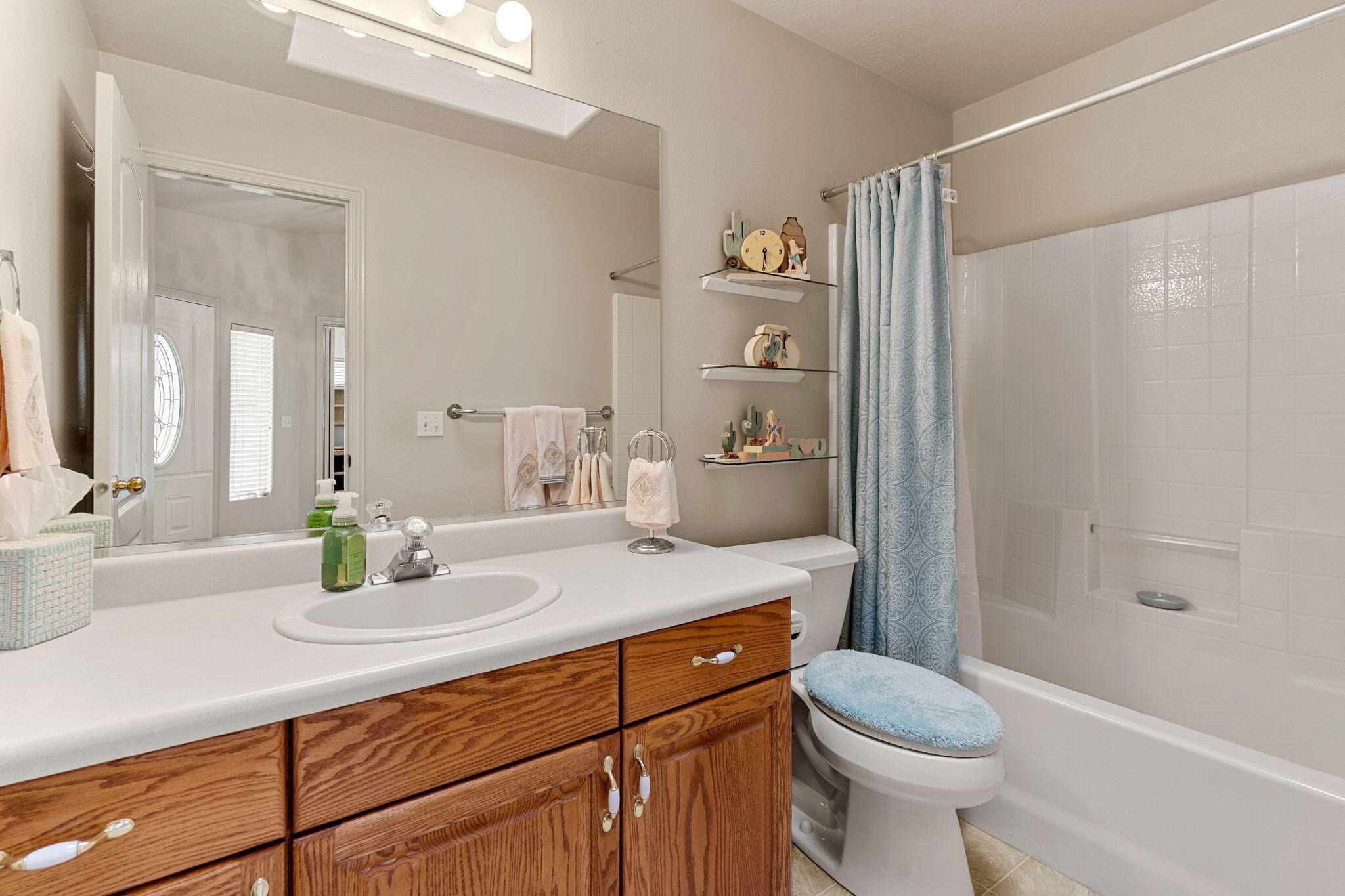 PADRE LAKES TOWNHOMES - Residential