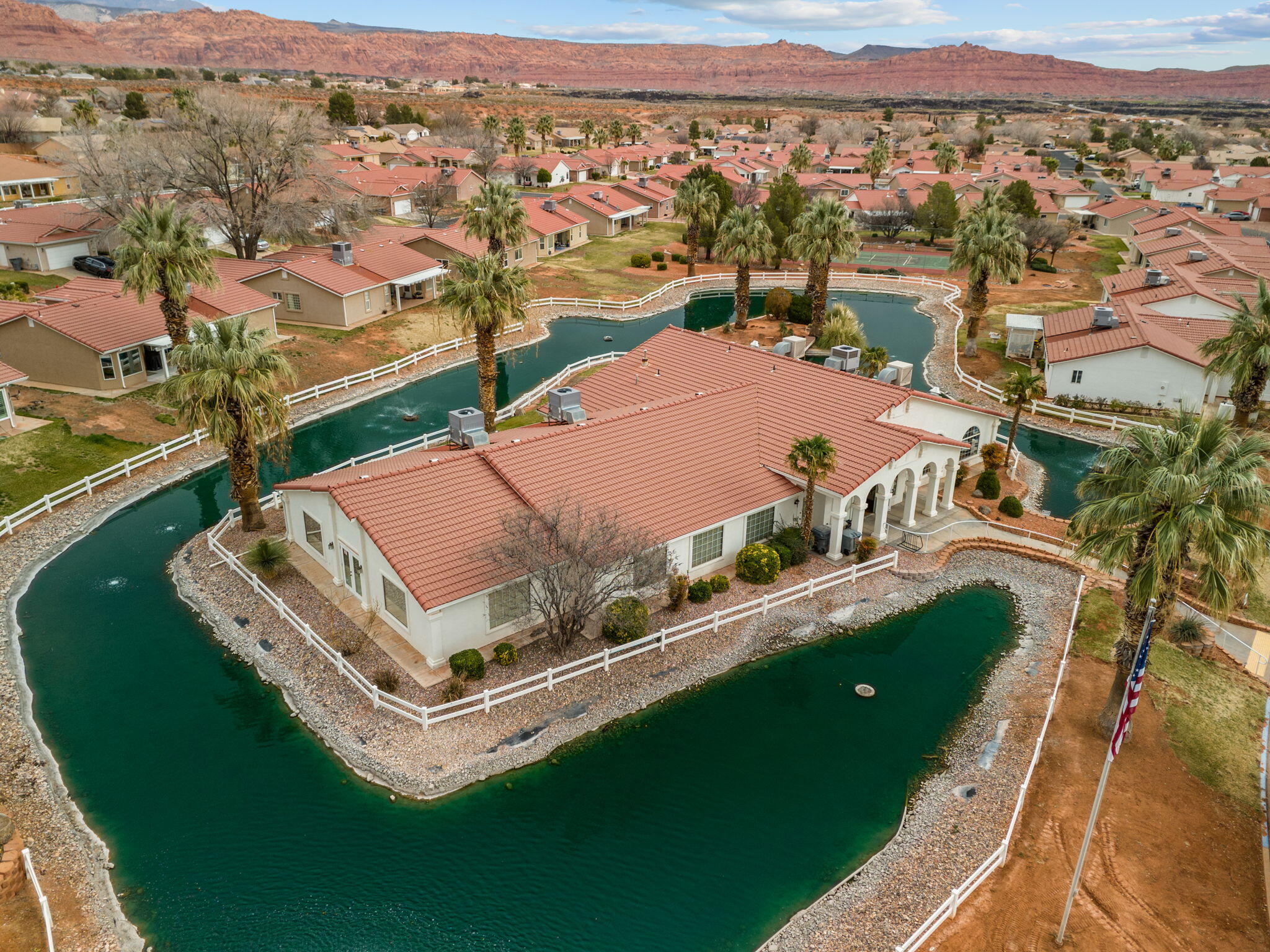 PADRE LAKES TOWNHOMES - Residential