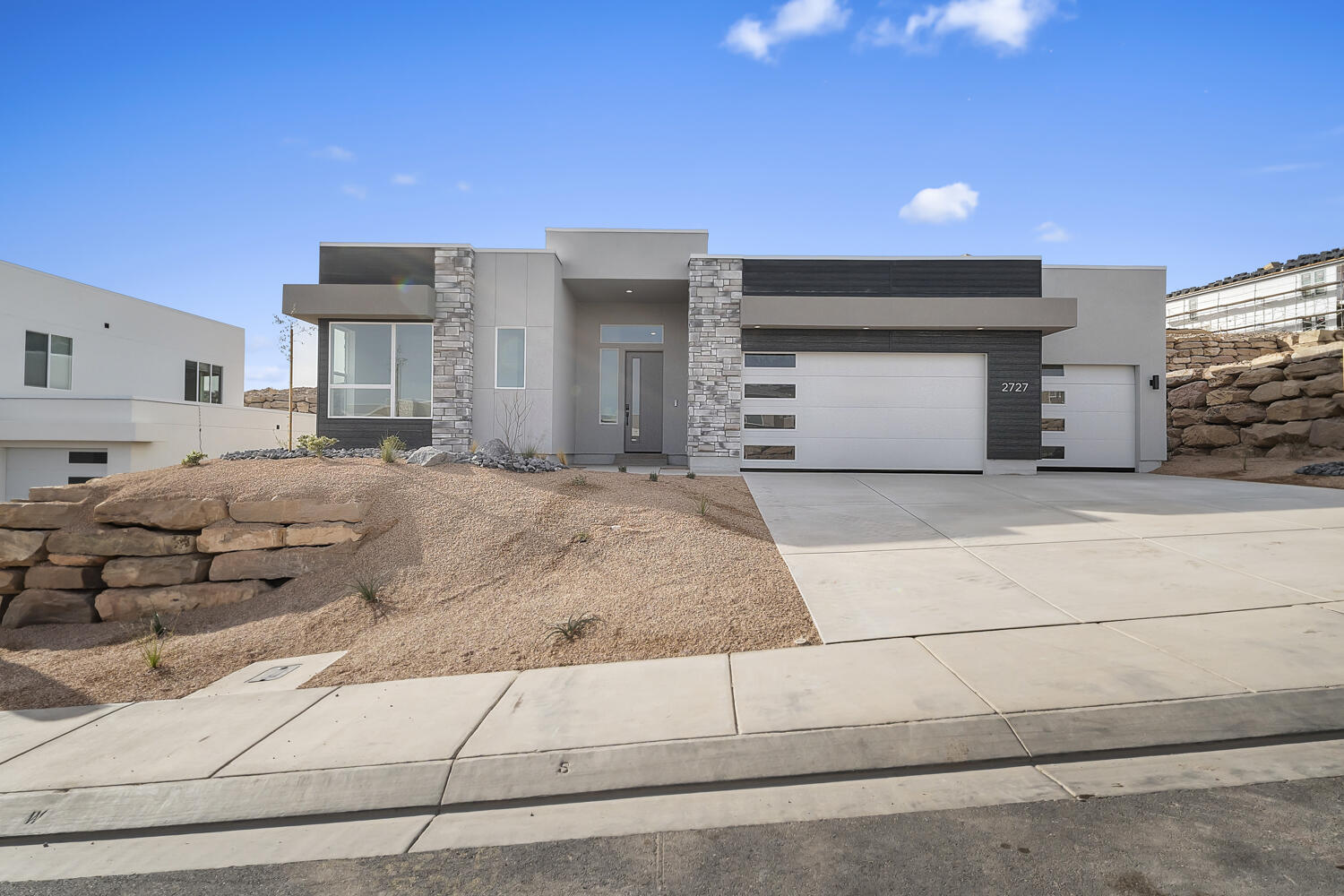 SALARNO HILLS AT DIVARIO - Residential