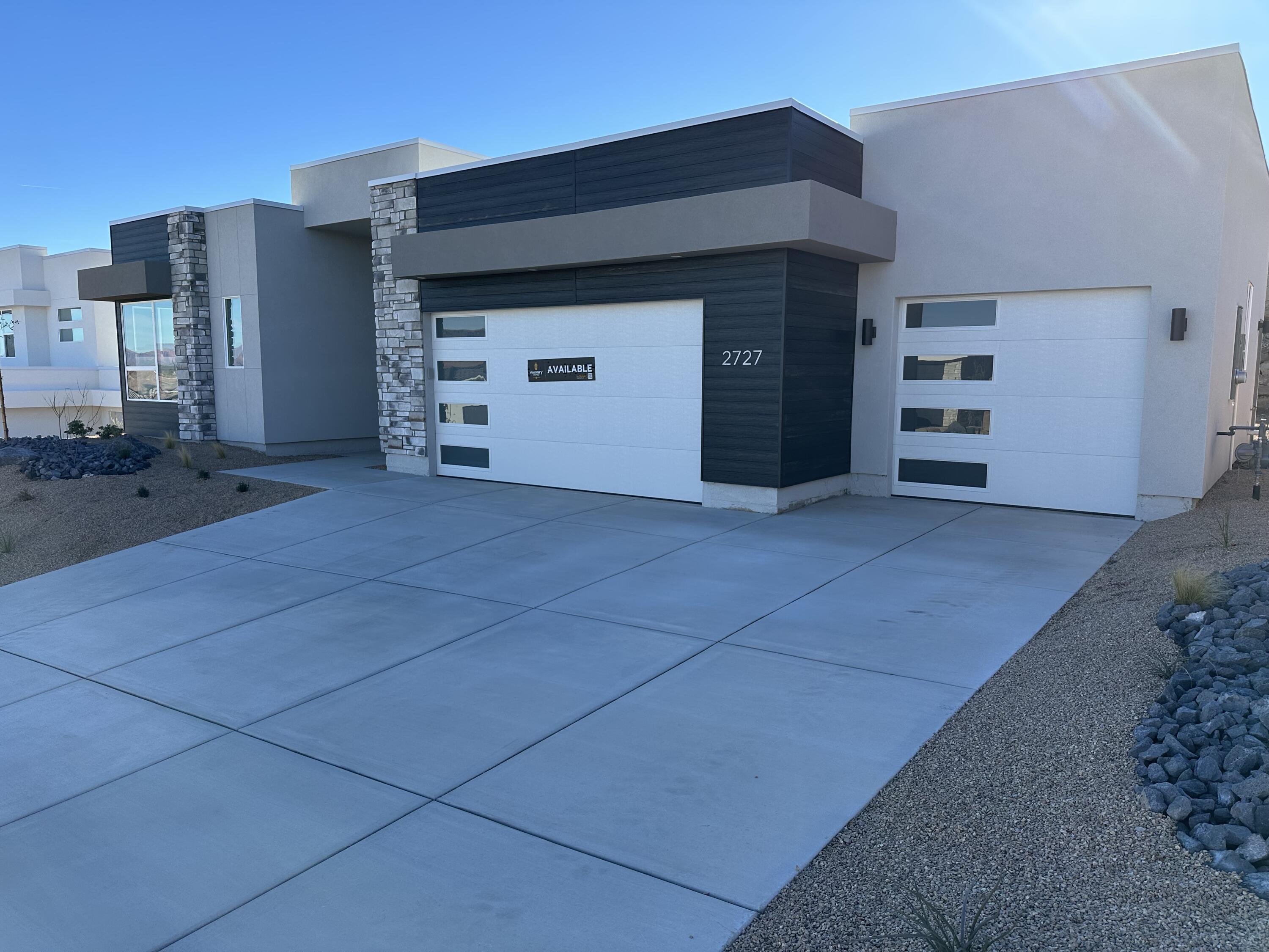 SALARNO HILLS AT DIVARIO - Residential