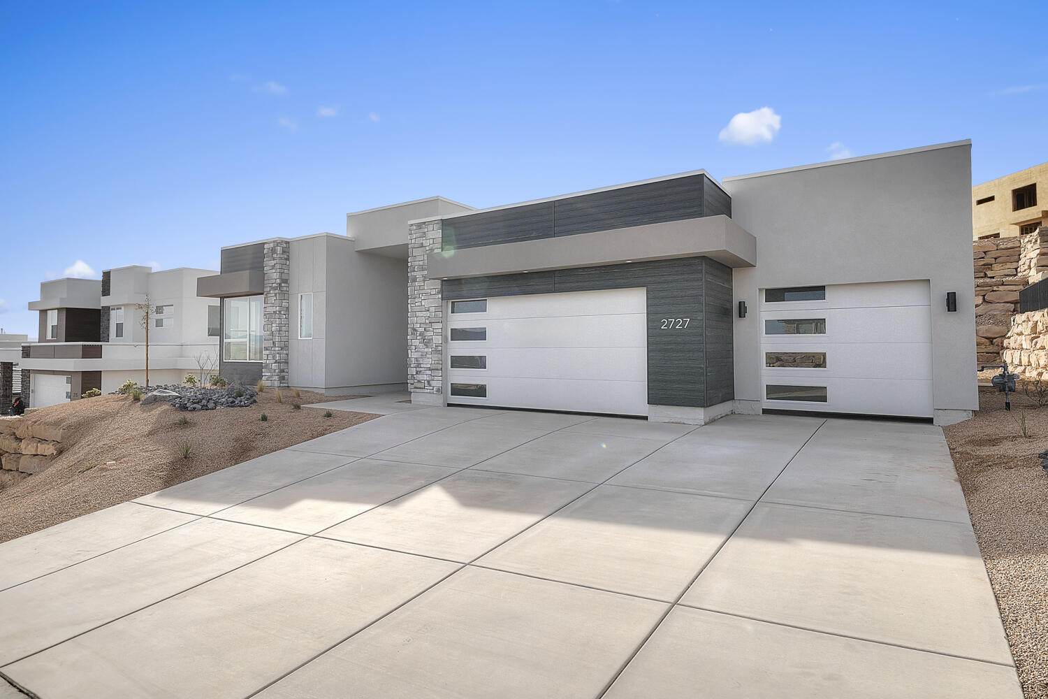 SALARNO HILLS AT DIVARIO - Residential