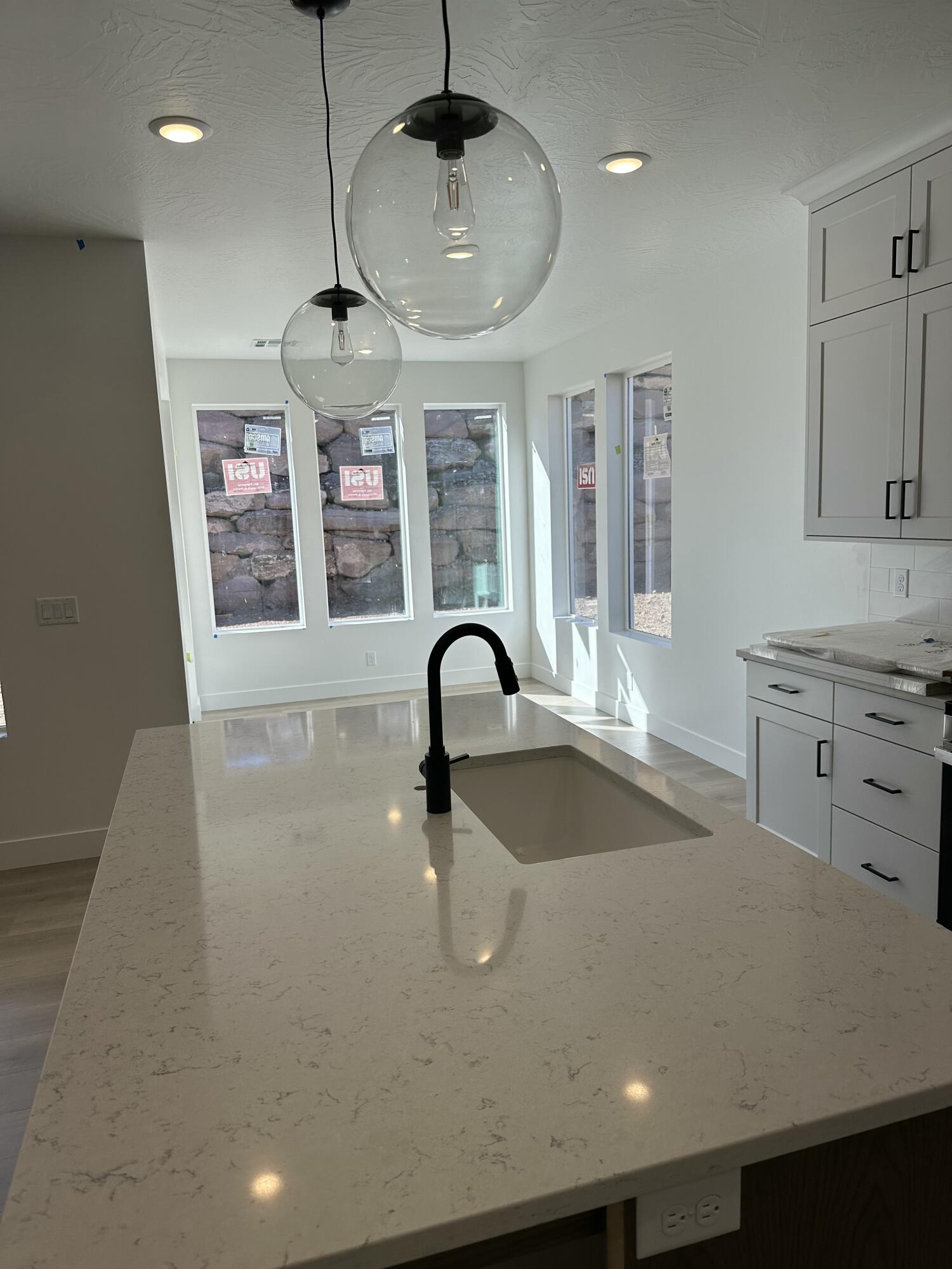 SALARNO HILLS AT DIVARIO - Residential