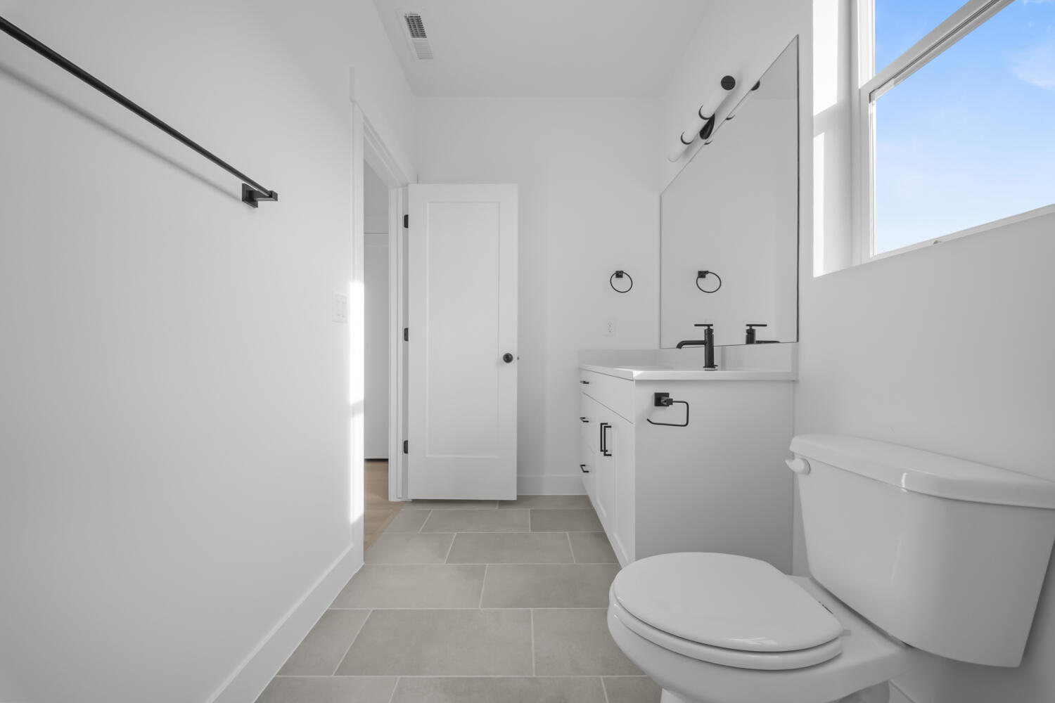 SALARNO HILLS AT DIVARIO - Residential