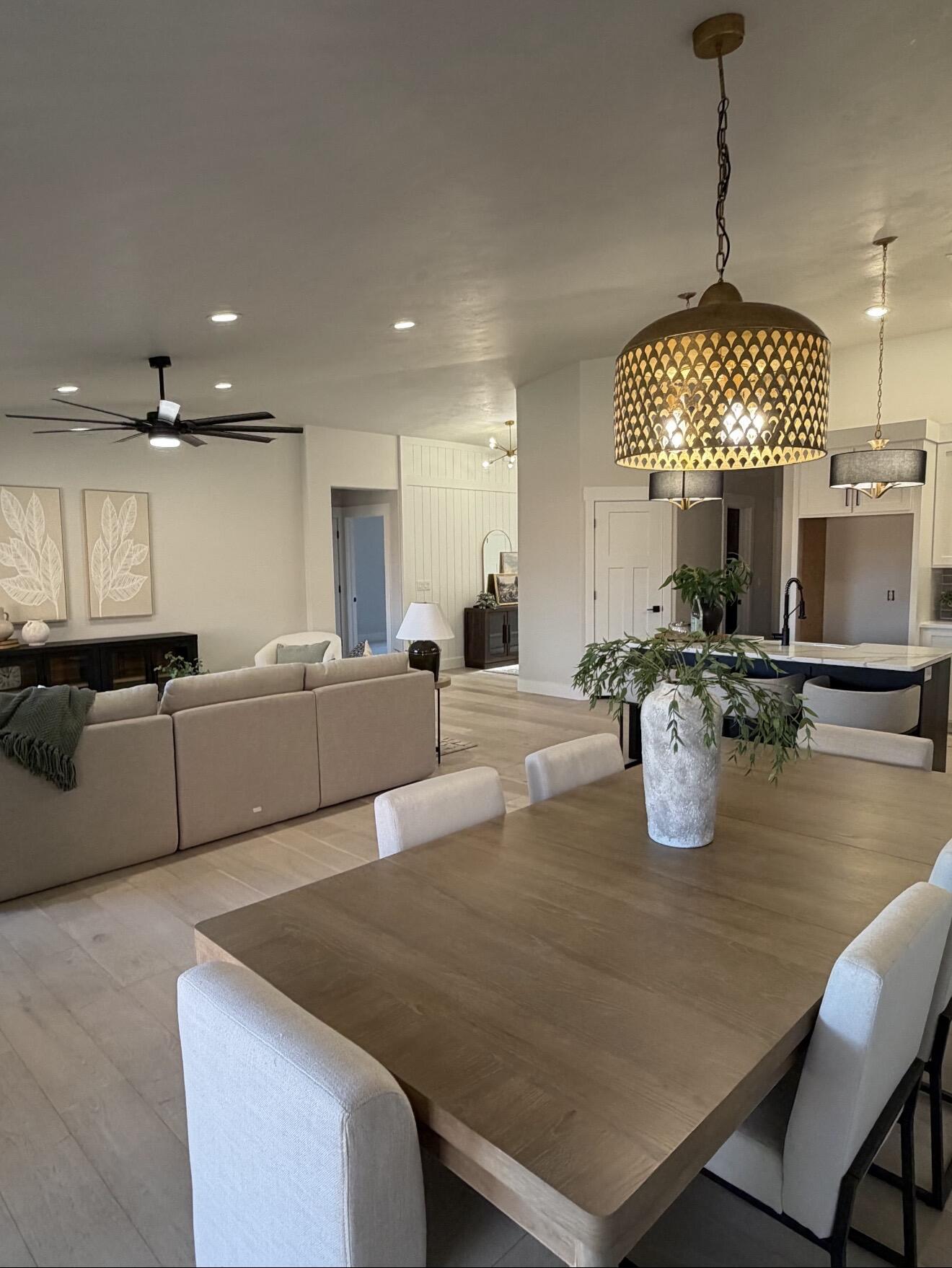 QUAIL COVE - Residential