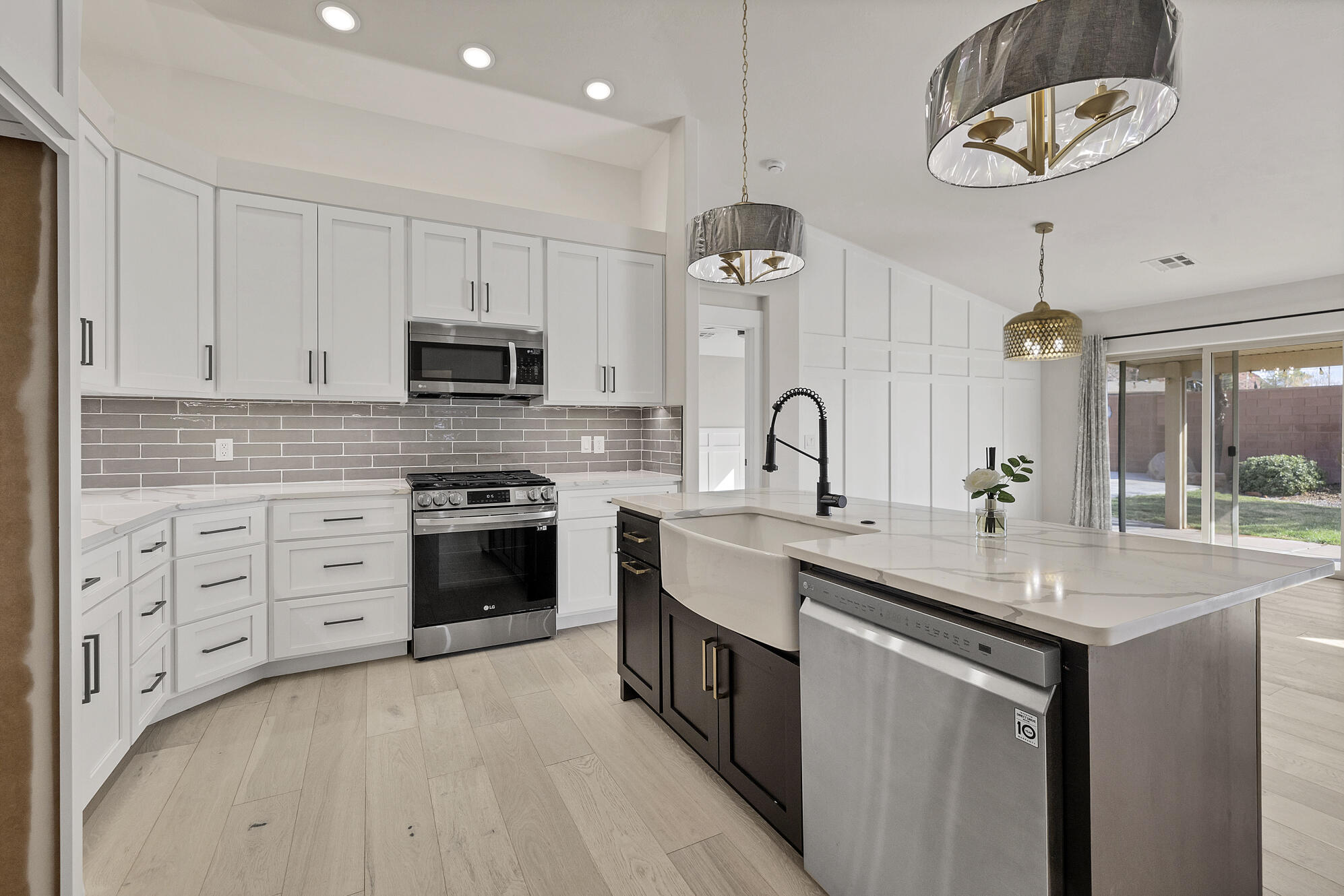 QUAIL COVE - Residential