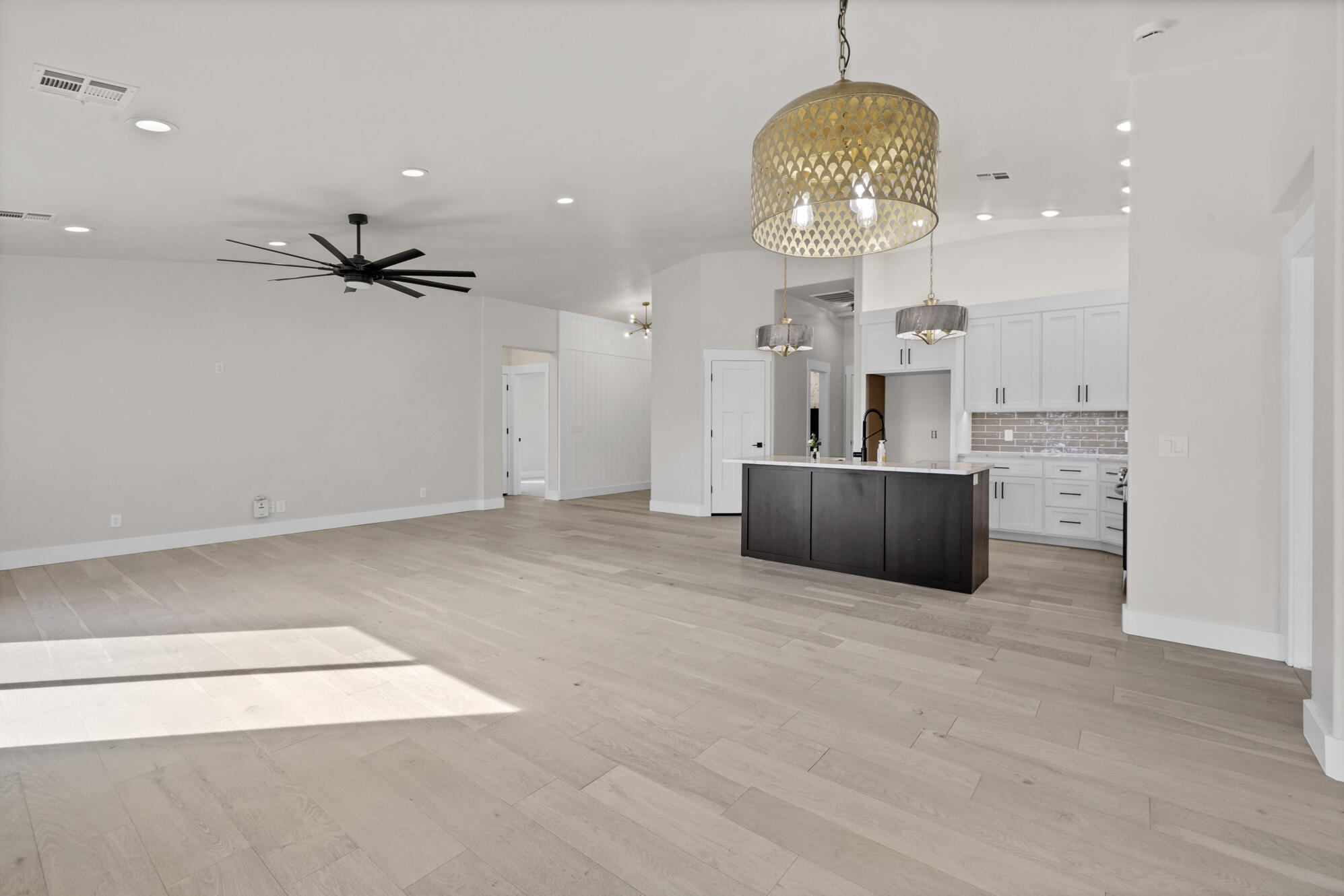 QUAIL COVE - Residential