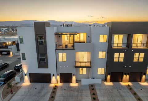 Tiny photo for 692 W High Tide Place 133 #133, Saint George, UT 84790 (MLS # 26-274855)