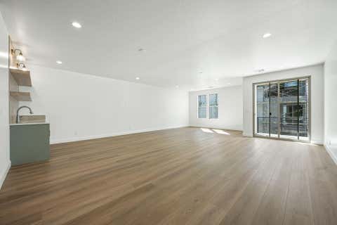 Tiny photo for 692 W High Tide Place 133 #133, Saint George, UT 84790 (MLS # 26-274855)