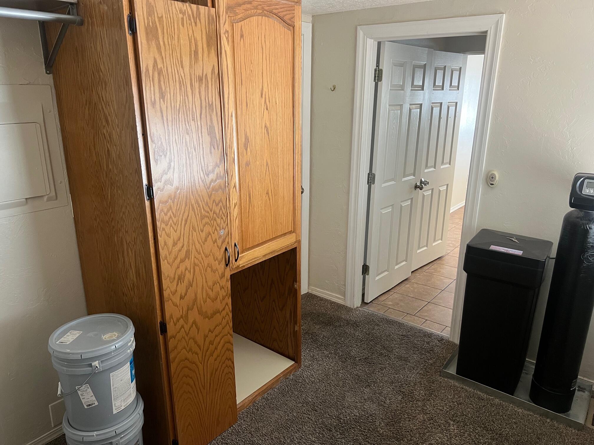 CANYON BREEZE RV RESORT - Residential