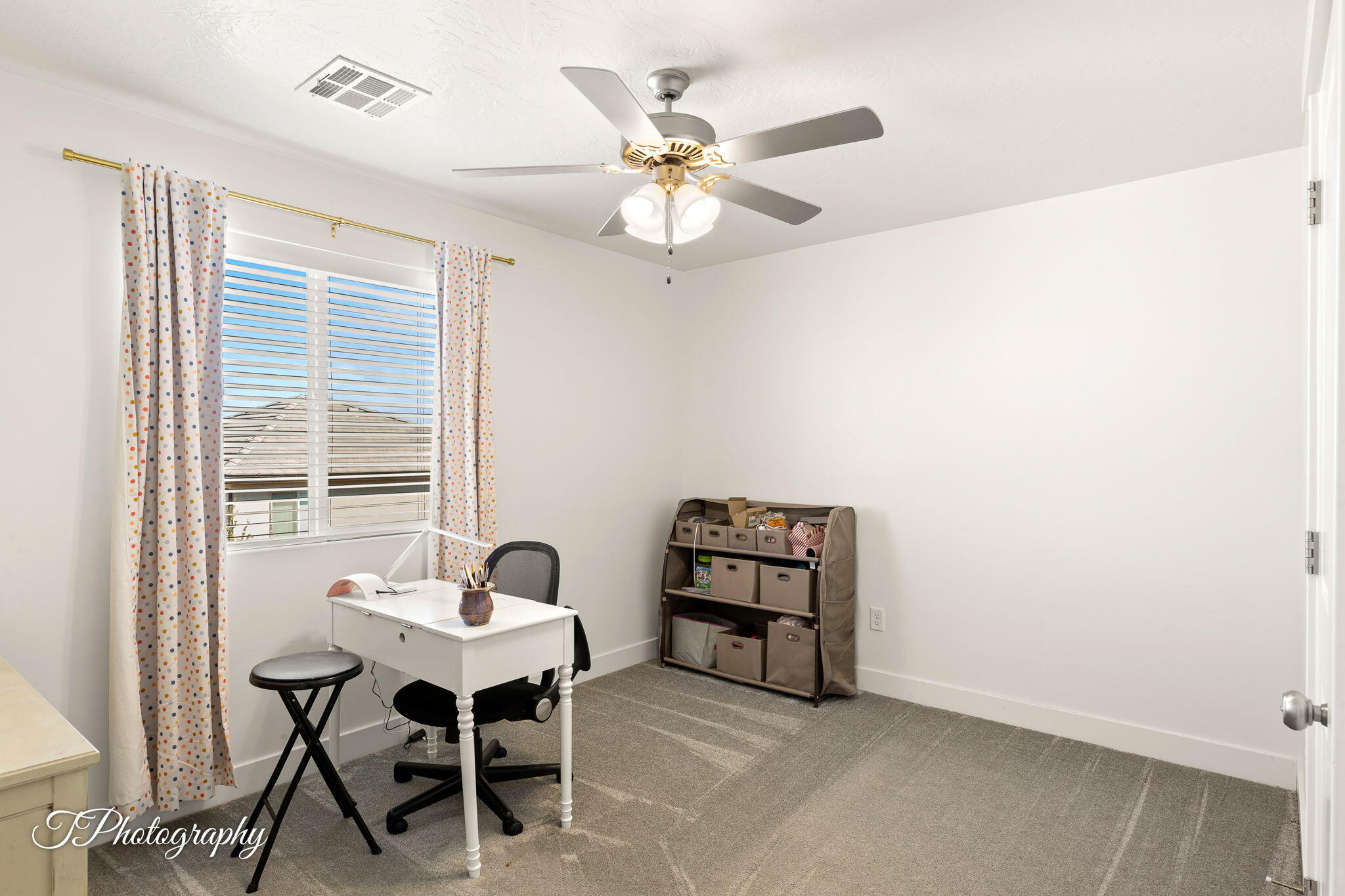 SEQUOIA ESTATES - Residential