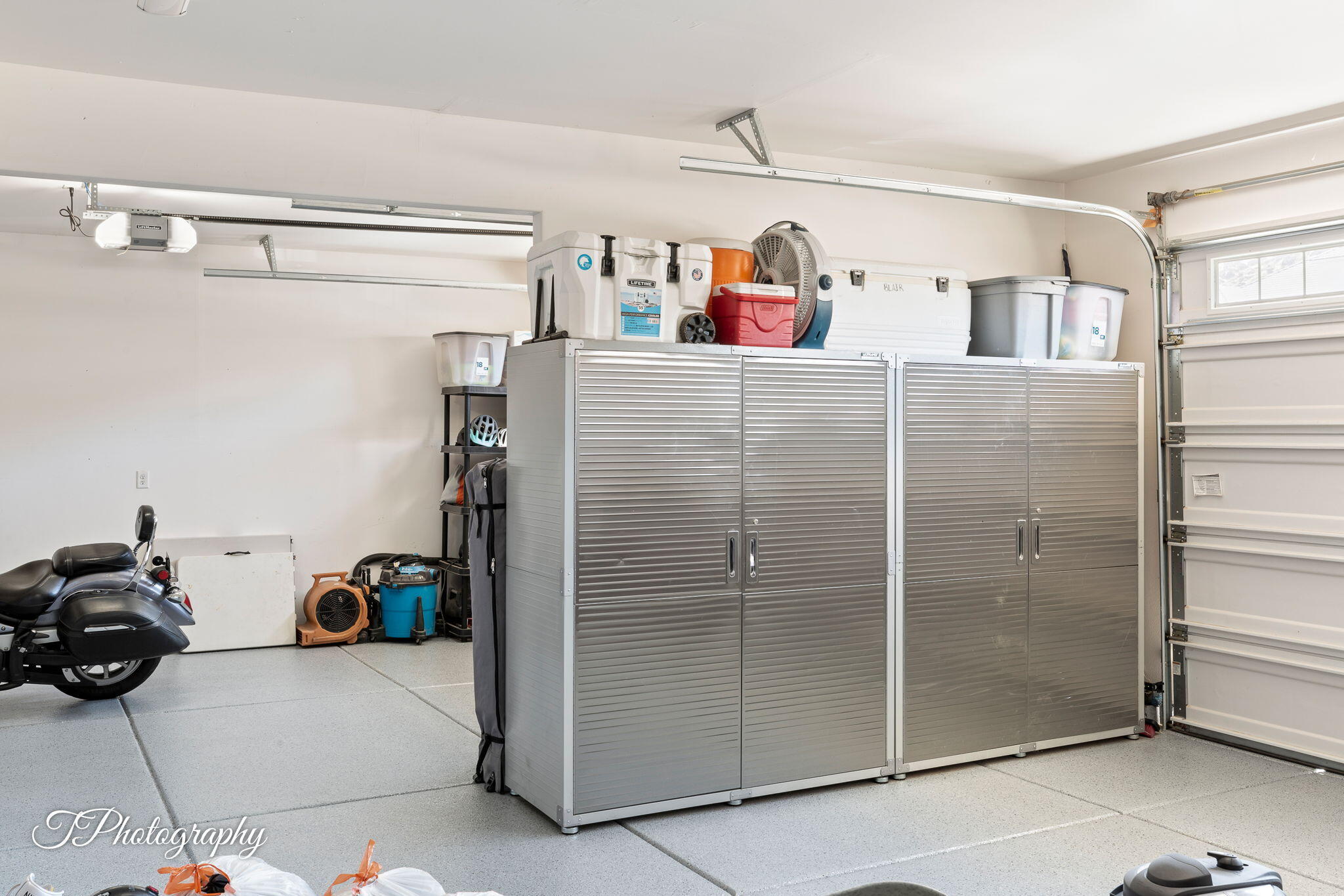 SEQUOIA ESTATES - Residential