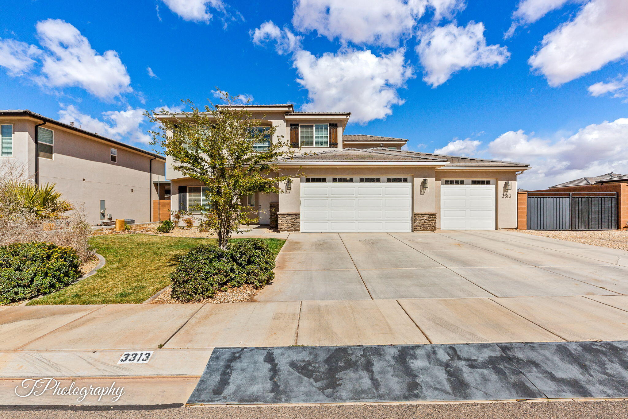 SEQUOIA ESTATES - Residential