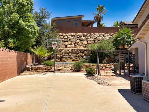 Tiny photo for 2981 Ledge Rock DR, Saint George, UT 84790 (MLS # 26-274930)