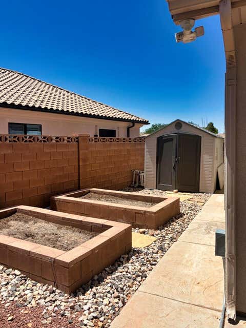 Tiny photo for 2981 Ledge Rock DR, Saint George, UT 84790 (MLS # 26-274930)