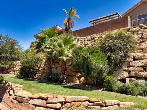 Tiny photo for 2981 Ledge Rock DR, Saint George, UT 84790 (MLS # 26-274930)