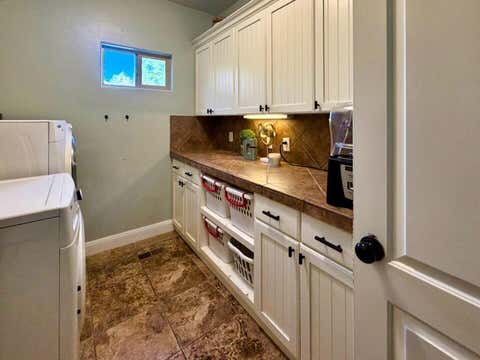 Tiny photo for 2981 Ledge Rock DR, Saint George, UT 84790 (MLS # 26-274930)