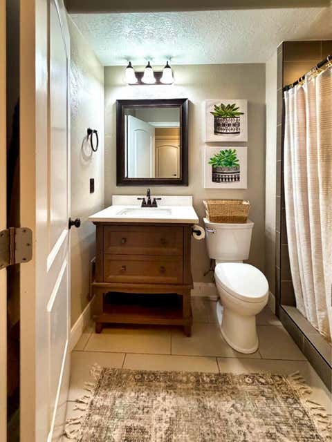 Tiny photo for 2981 Ledge Rock DR, Saint George, UT 84790 (MLS # 26-274930)