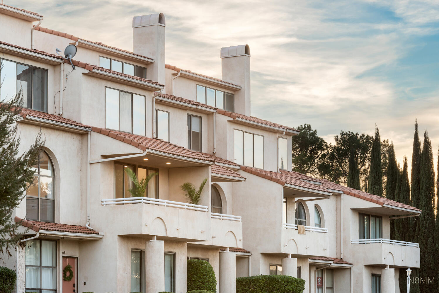 LA MIRAGE CONDOS - Residential