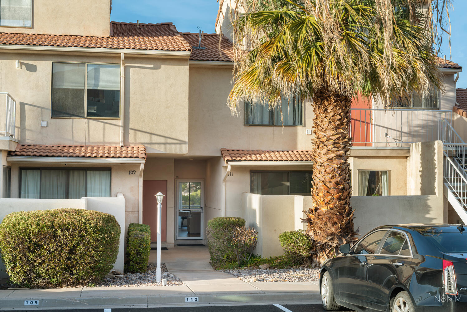 LA MIRAGE CONDOS - Residential