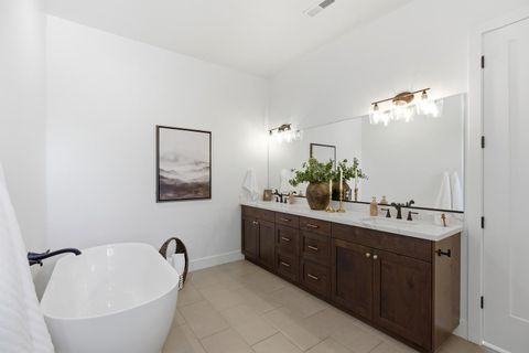 Tiny photo for 323 W CENTER ST, Toquerville, UT 84774 (MLS # 26-271460)