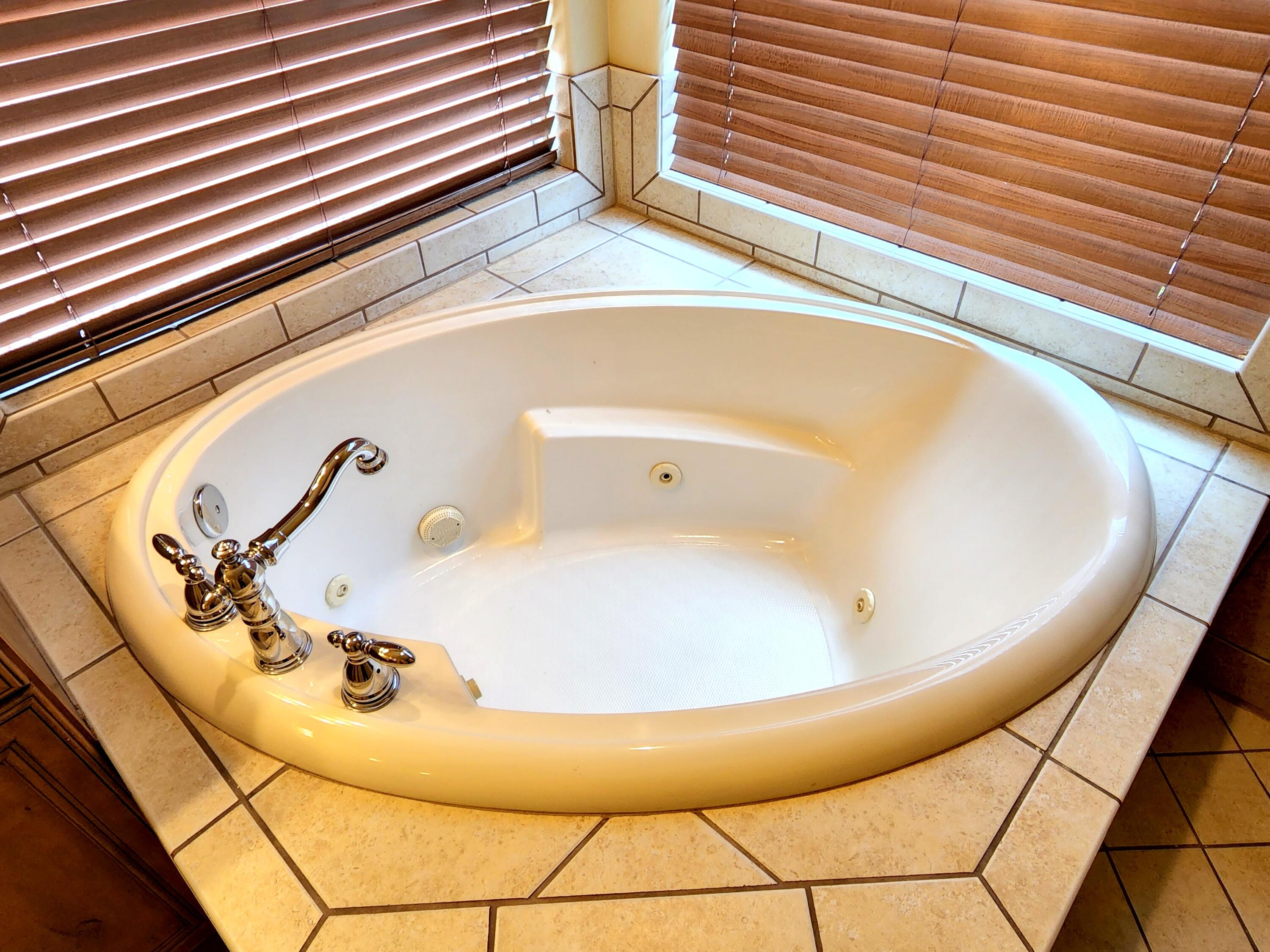 BOULDER SPRINGS VILLAS - Residential