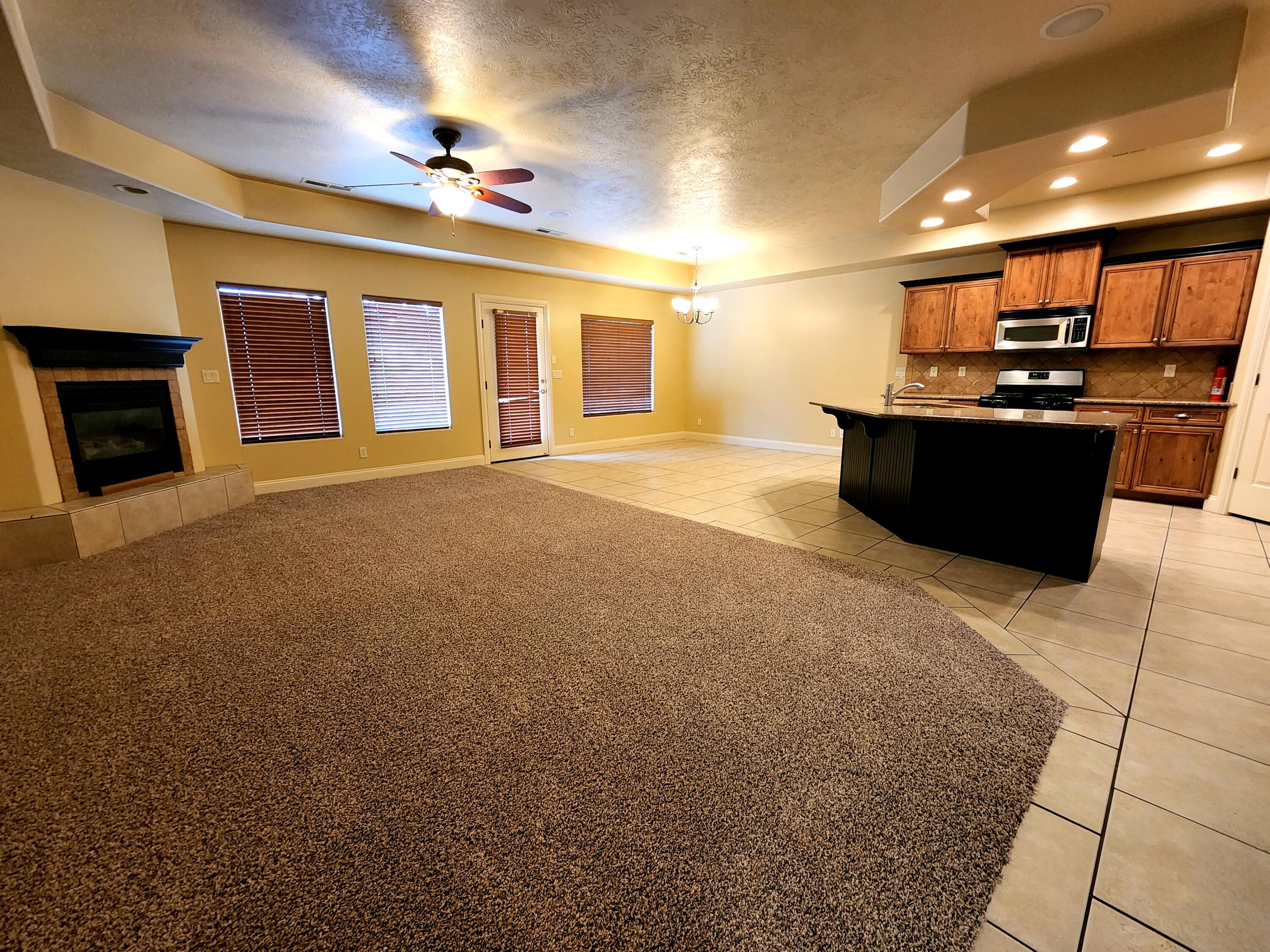 BOULDER SPRINGS VILLAS - Residential