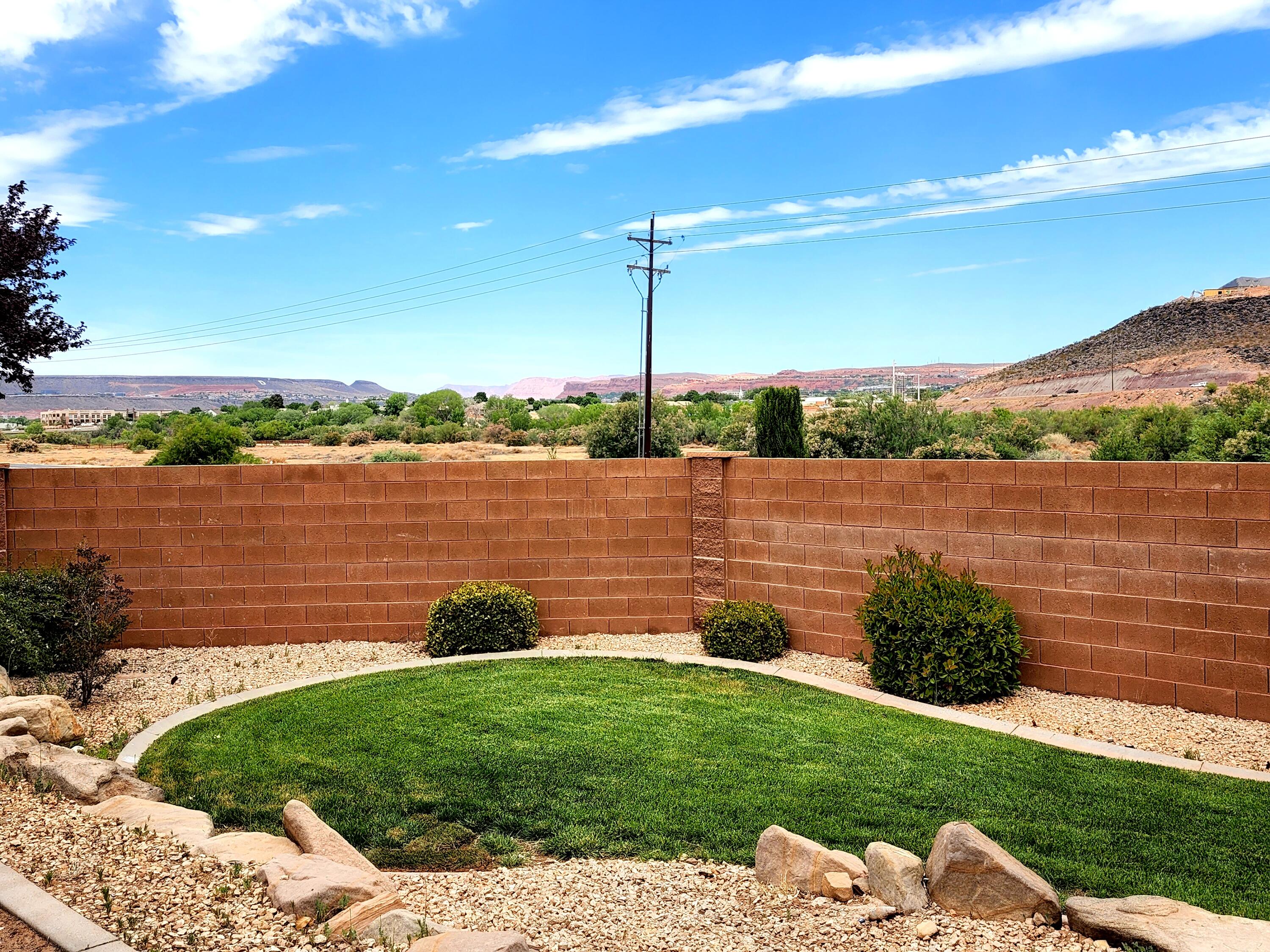 BOULDER SPRINGS VILLAS - Residential