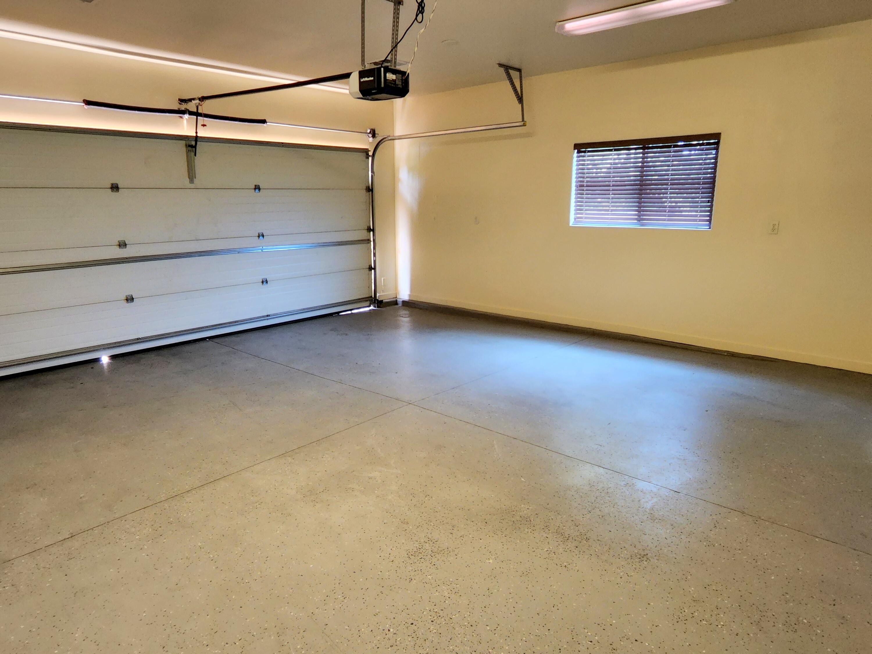 BOULDER SPRINGS VILLAS - Residential