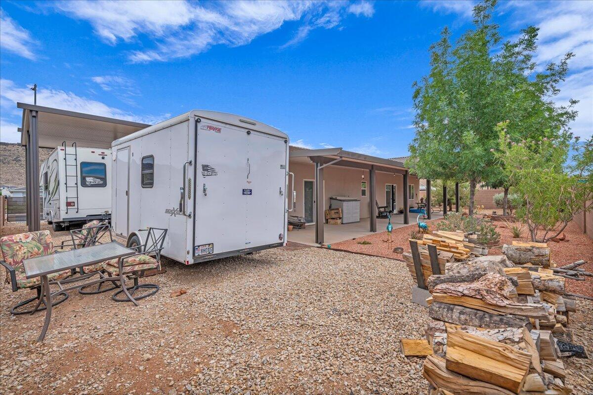 DIXIE SPRINGS - Residential