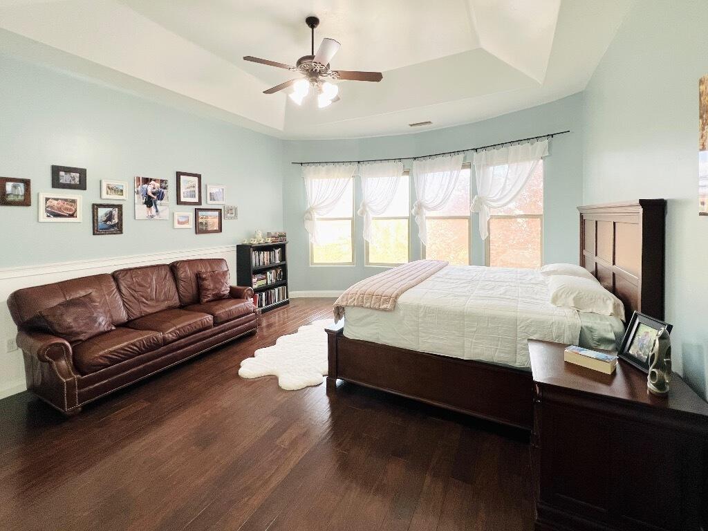 ESCALERA - Residential