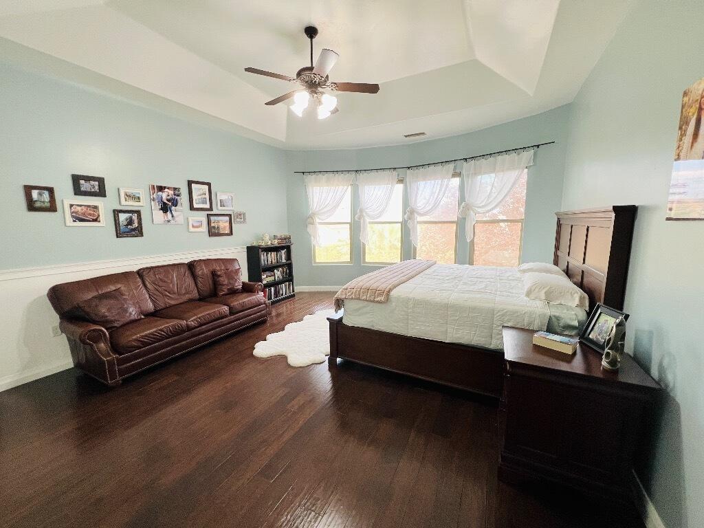 ESCALERA - Residential