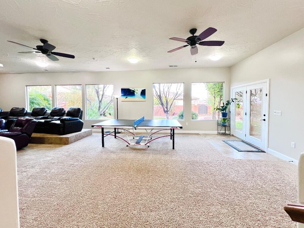 ESCALERA - Residential