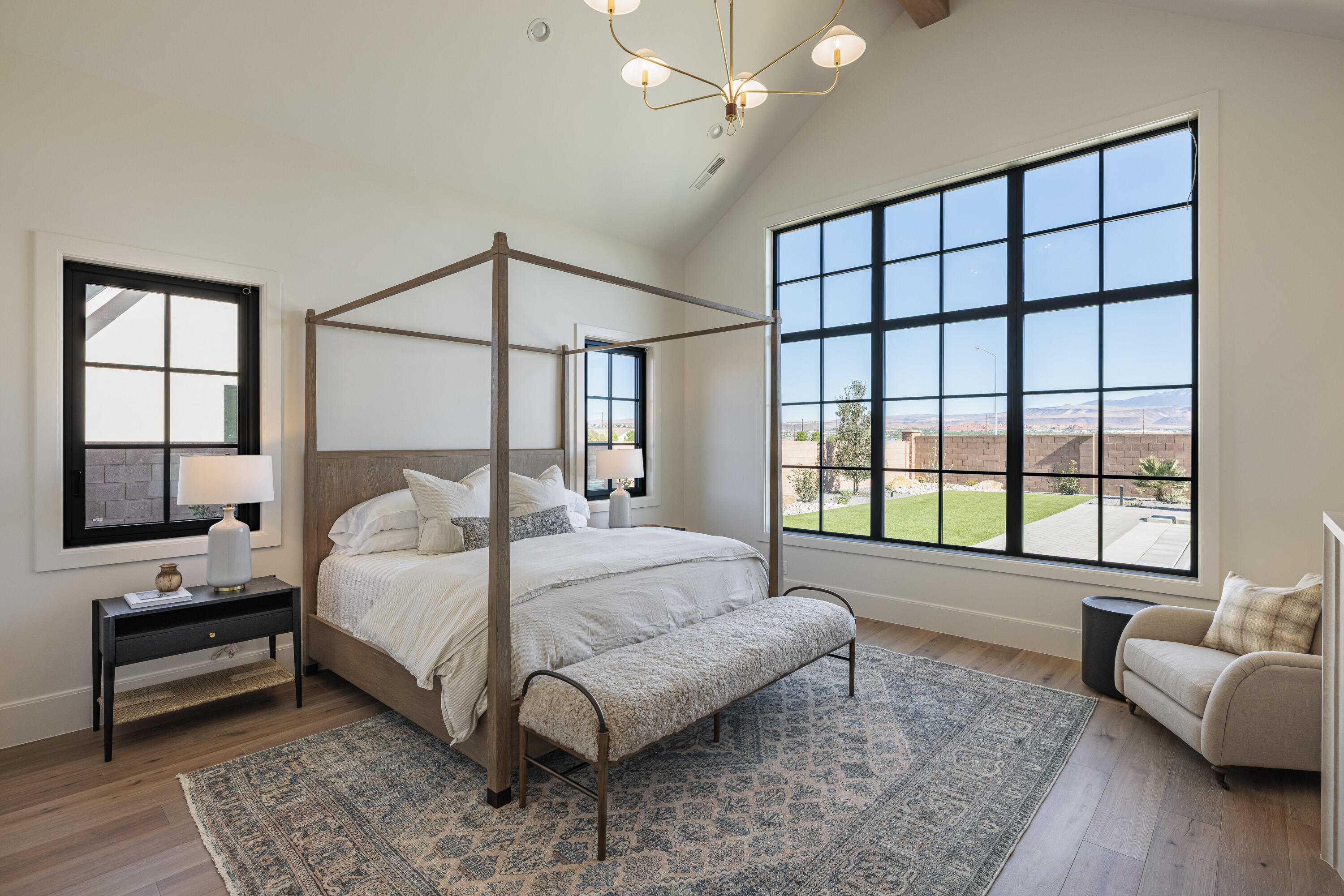 SUMMIT VIEW - Residential