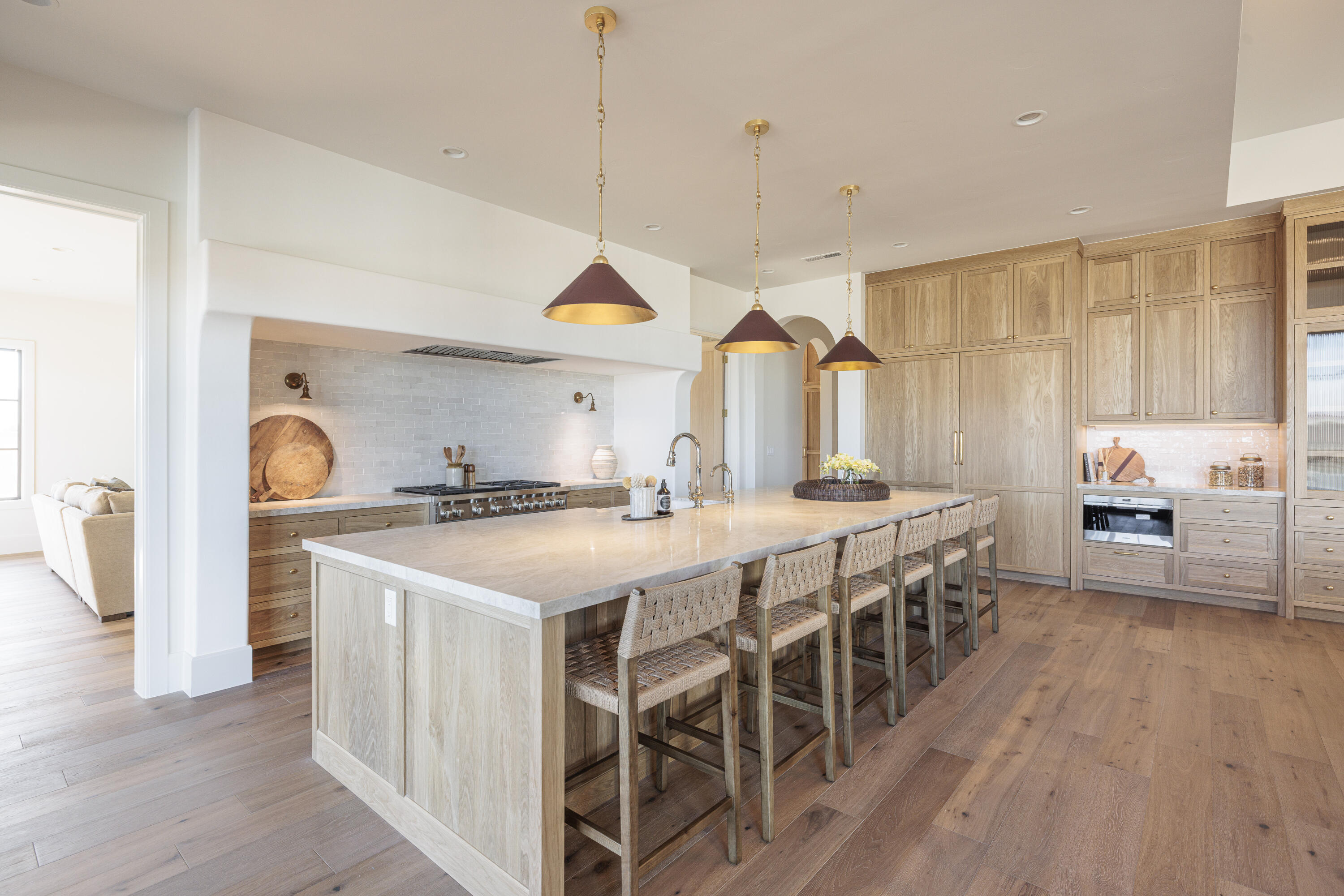 SUMMIT VIEW - Residential