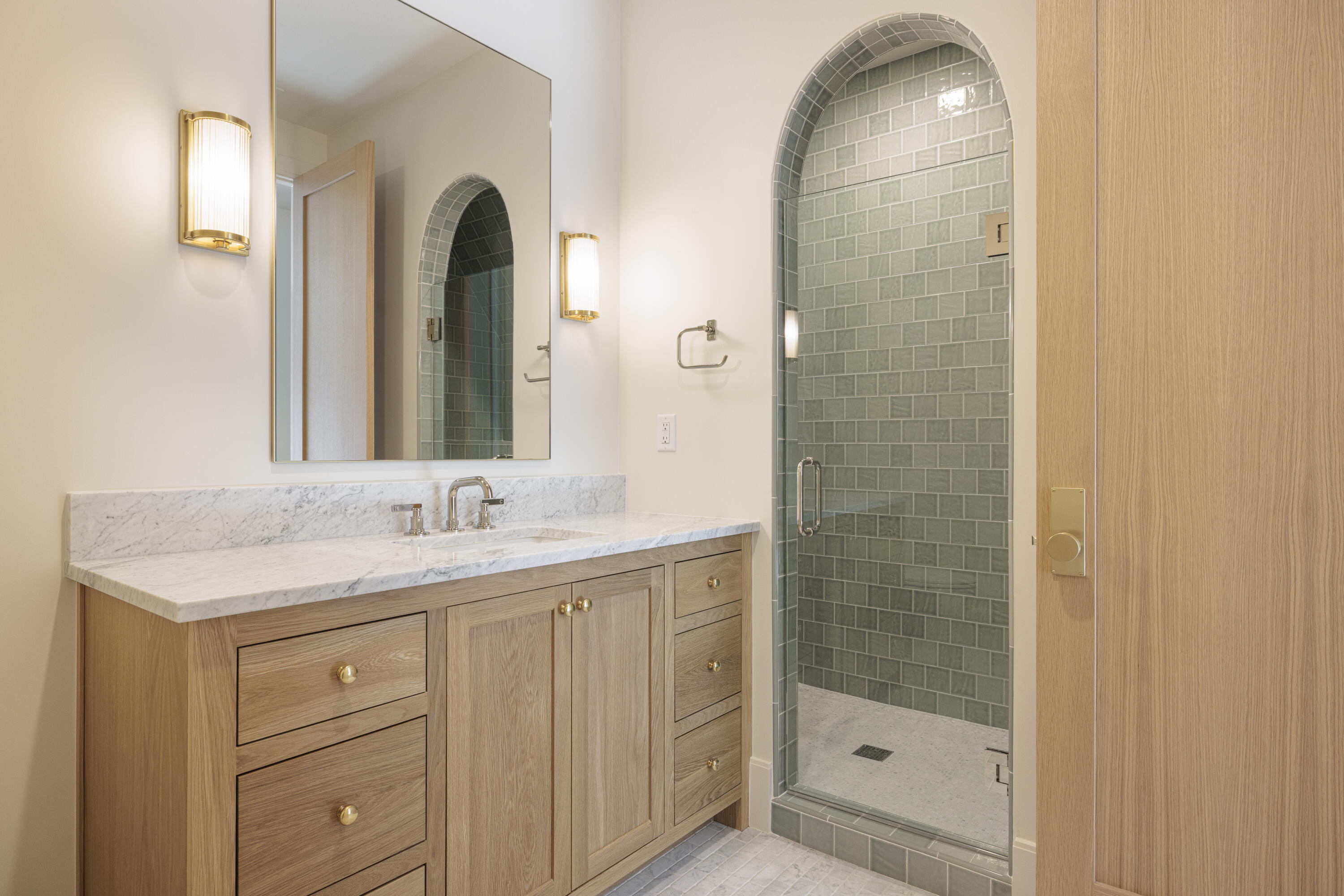 SUMMIT VIEW - Residential