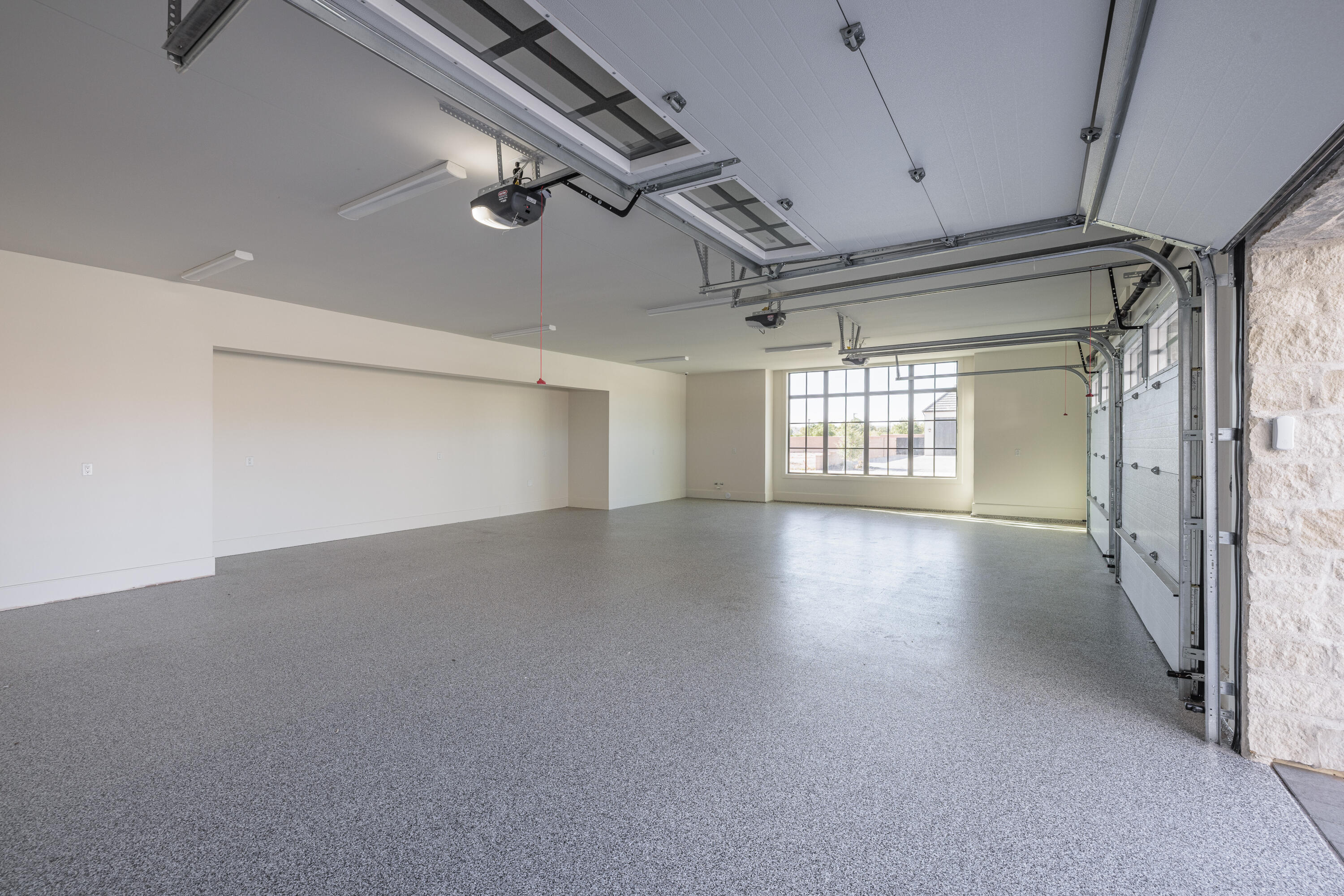 SUMMIT VIEW - Residential