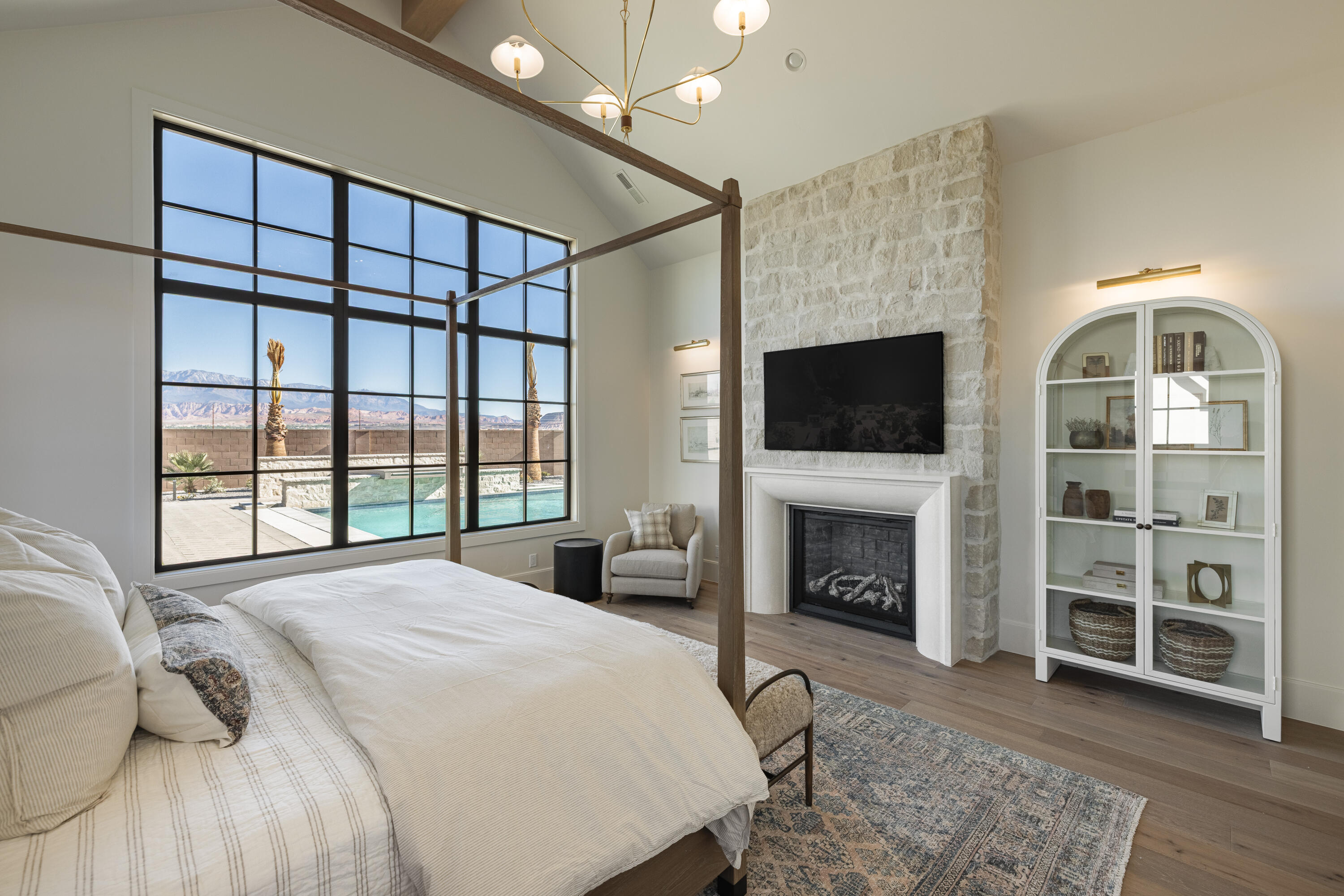 SUMMIT VIEW - Residential