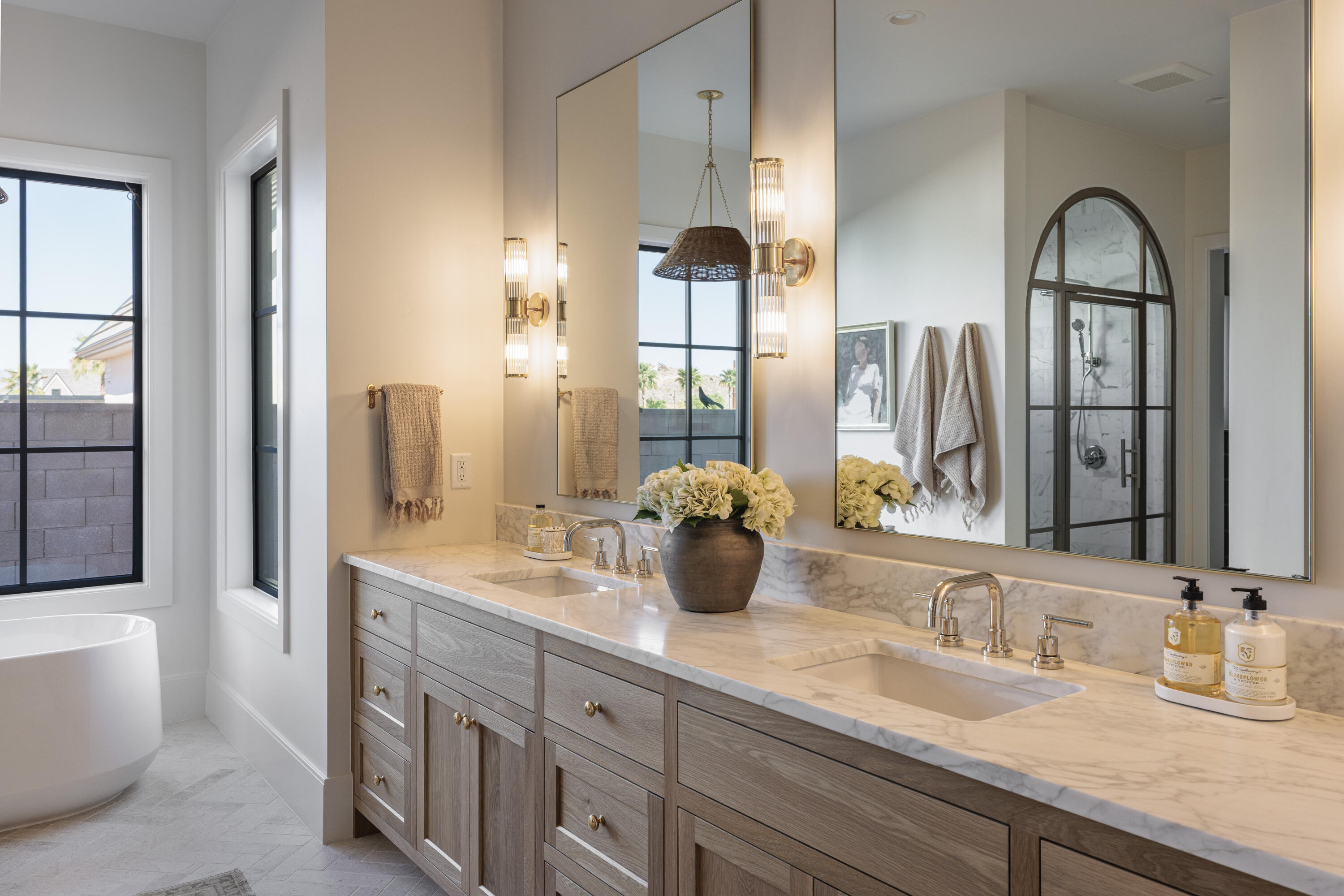 SUMMIT VIEW - Residential