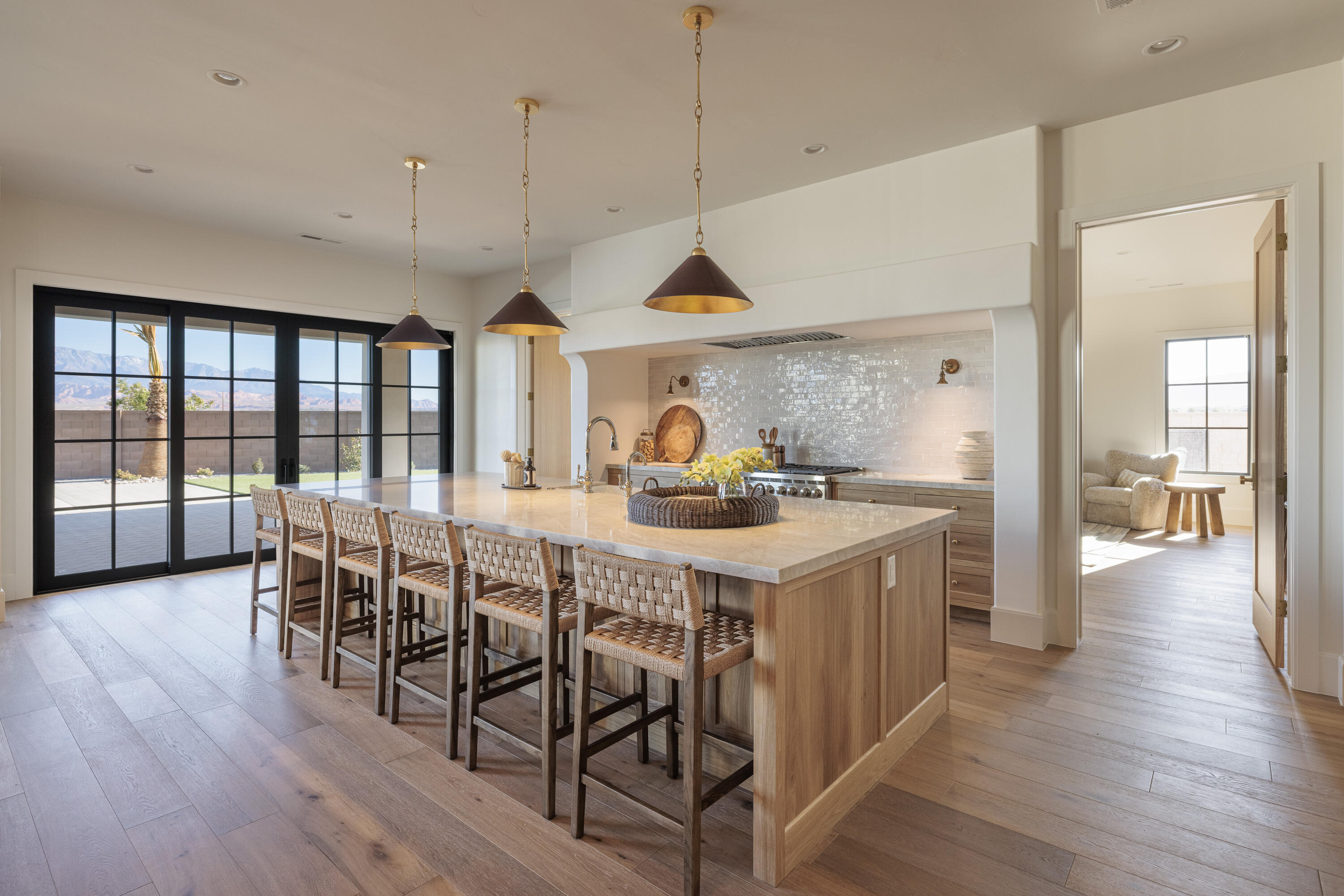 SUMMIT VIEW - Residential