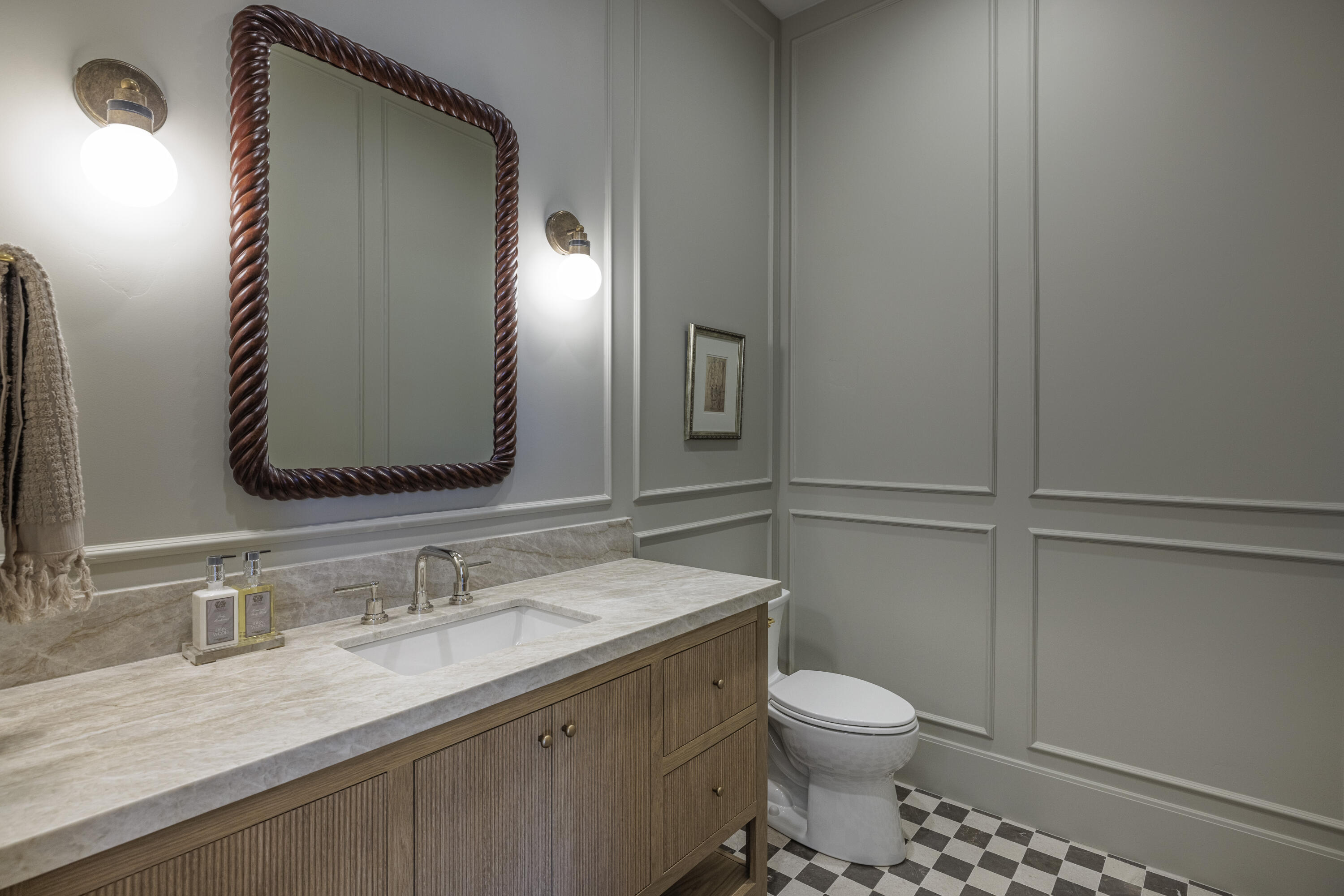 SUMMIT VIEW - Residential