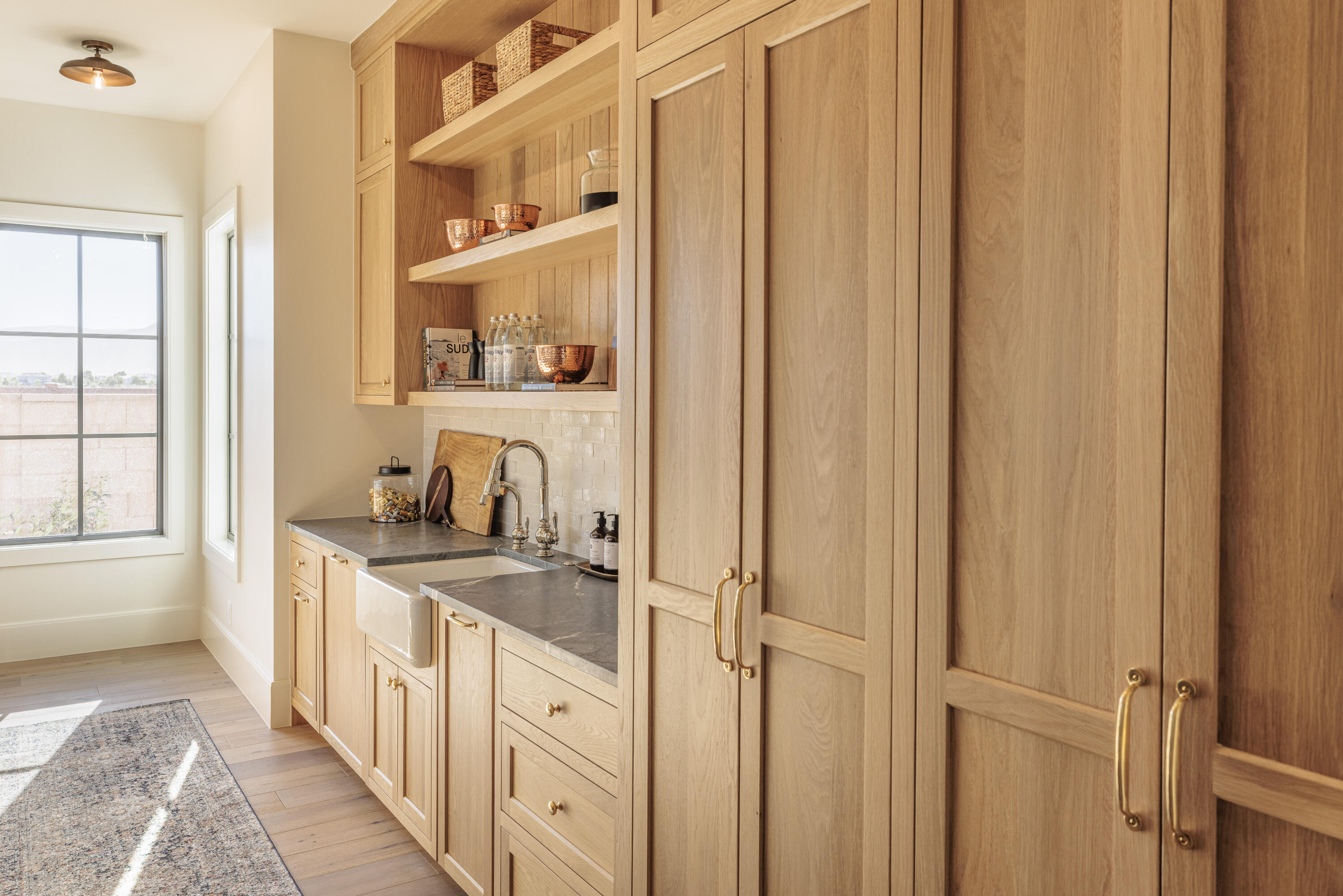 SUMMIT VIEW - Residential