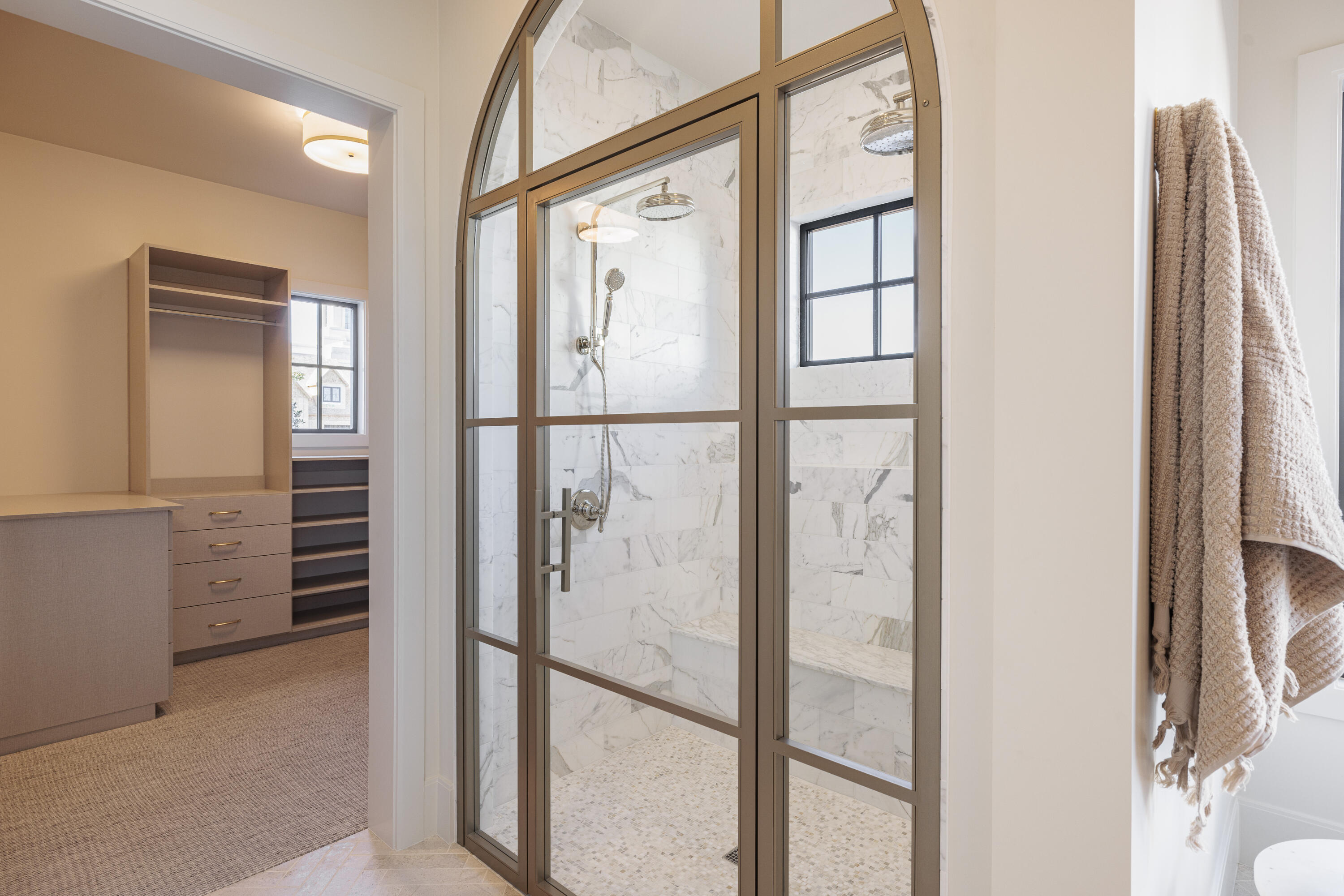 SUMMIT VIEW - Residential