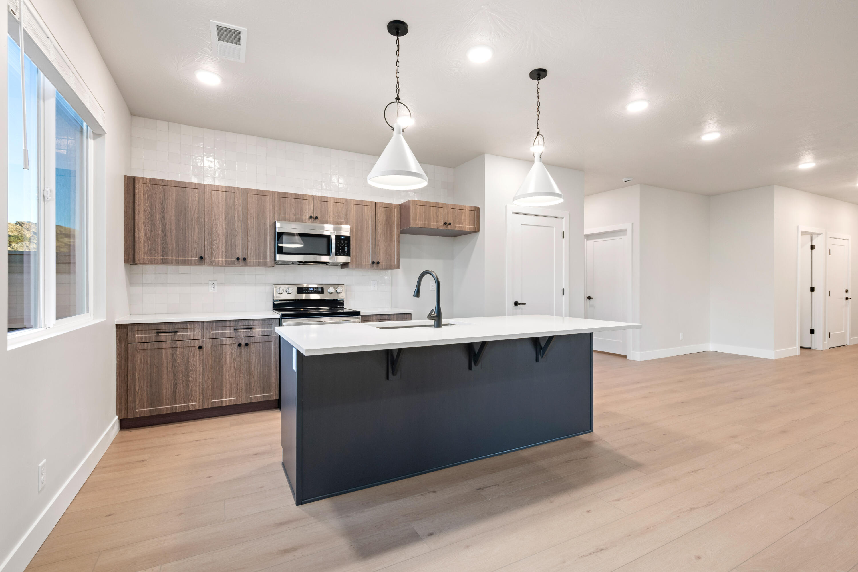 RISE AT CORAL CANYON - Residential