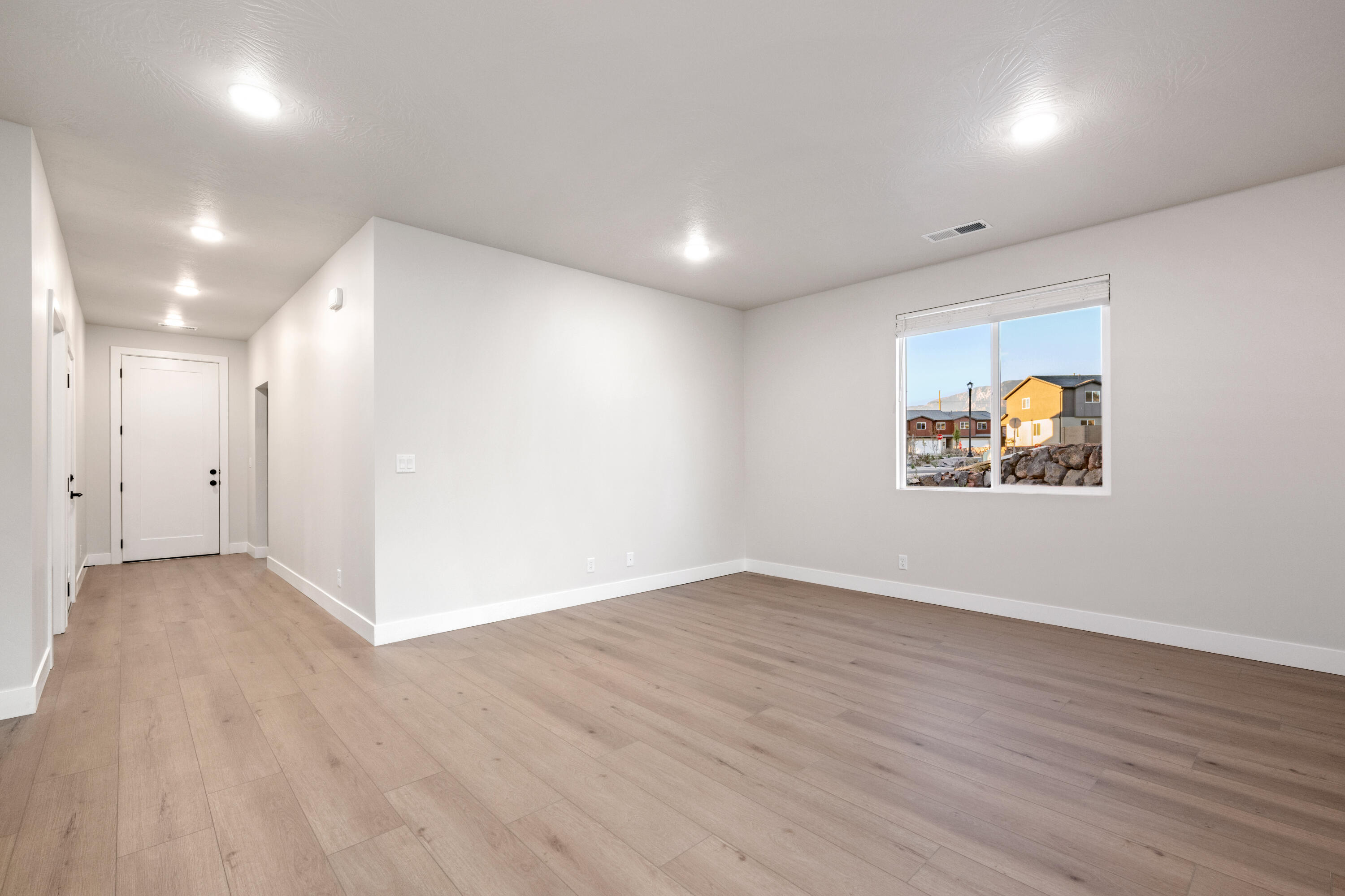 RISE AT CORAL CANYON - Residential