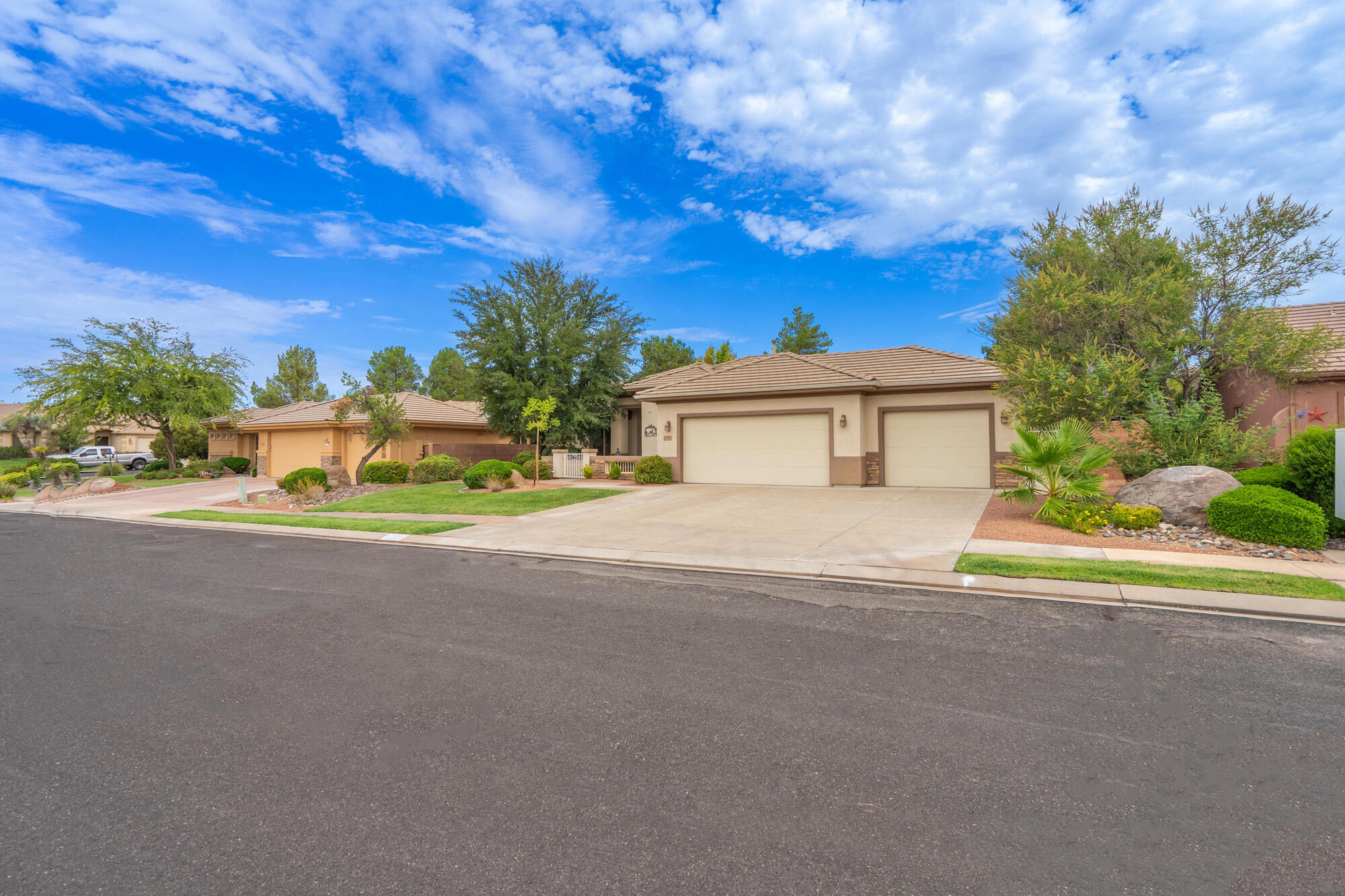 STONE GATE AT SEVEN HILLS - Residential