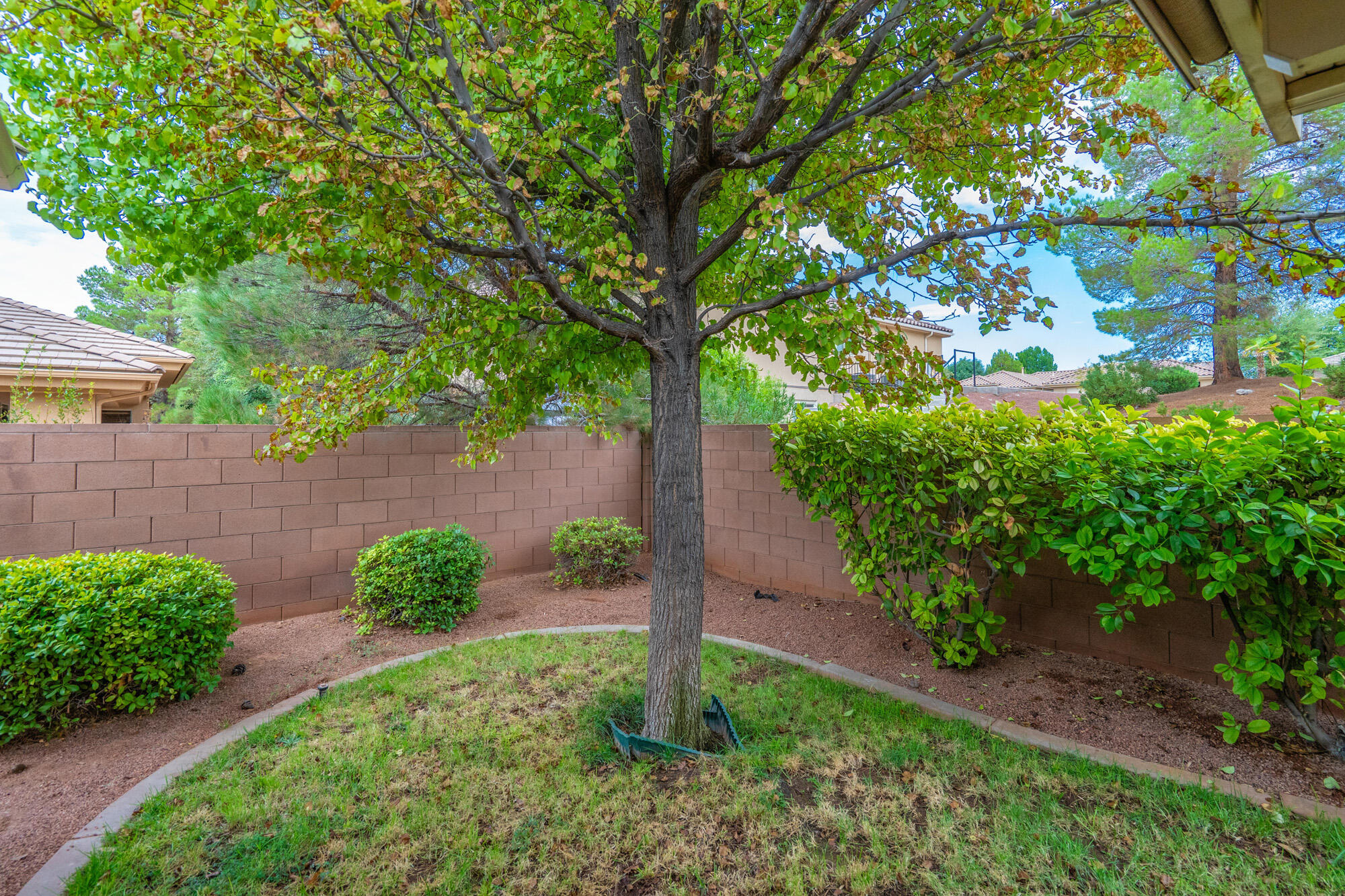 STONE GATE AT SEVEN HILLS - Residential