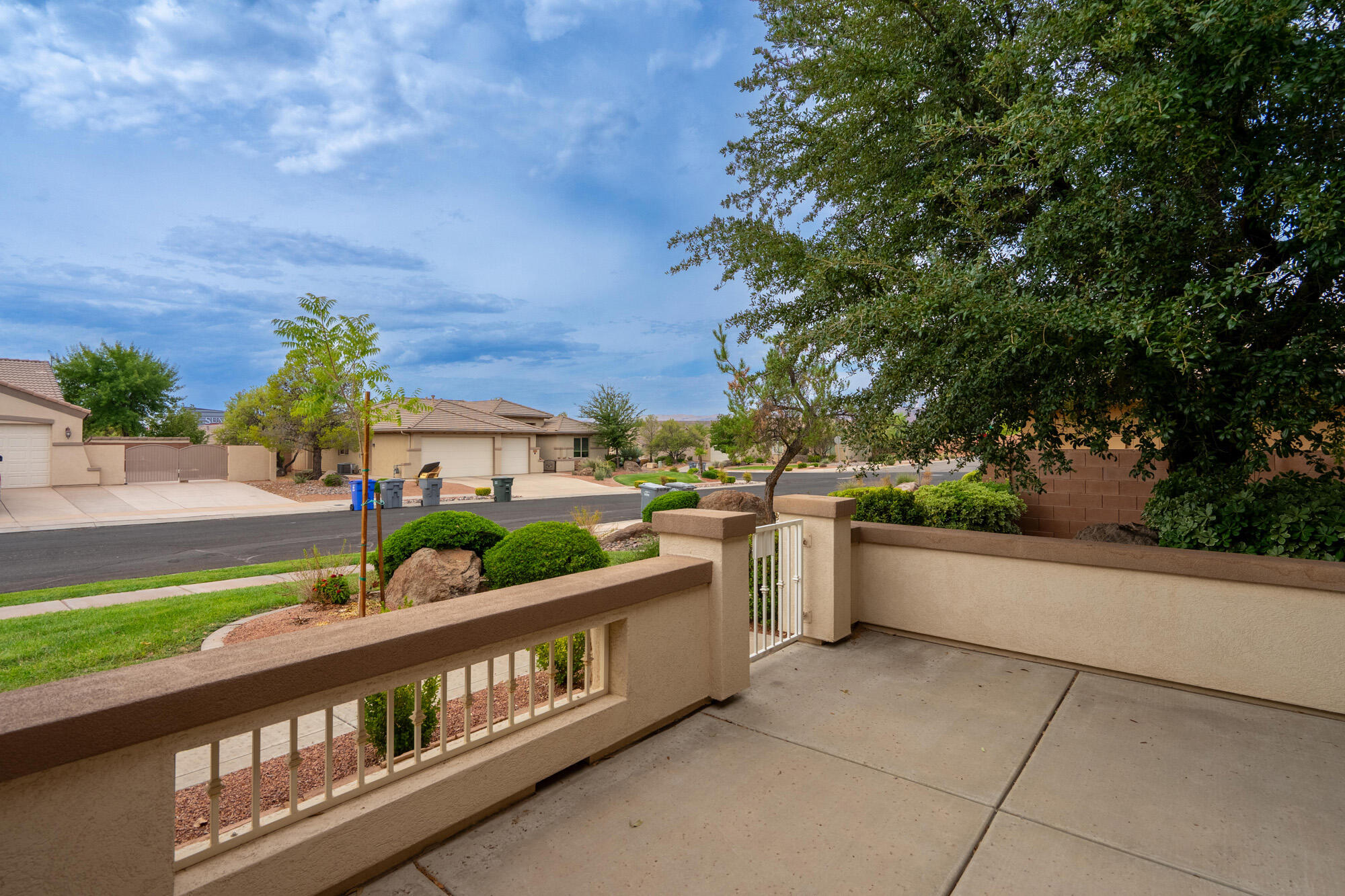 STONE GATE AT SEVEN HILLS - Residential