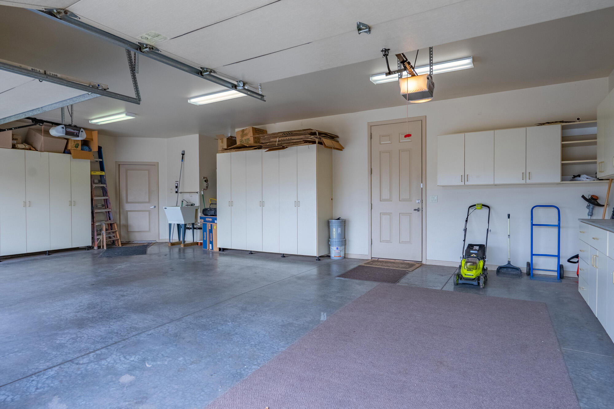 STONE GATE AT SEVEN HILLS - Residential