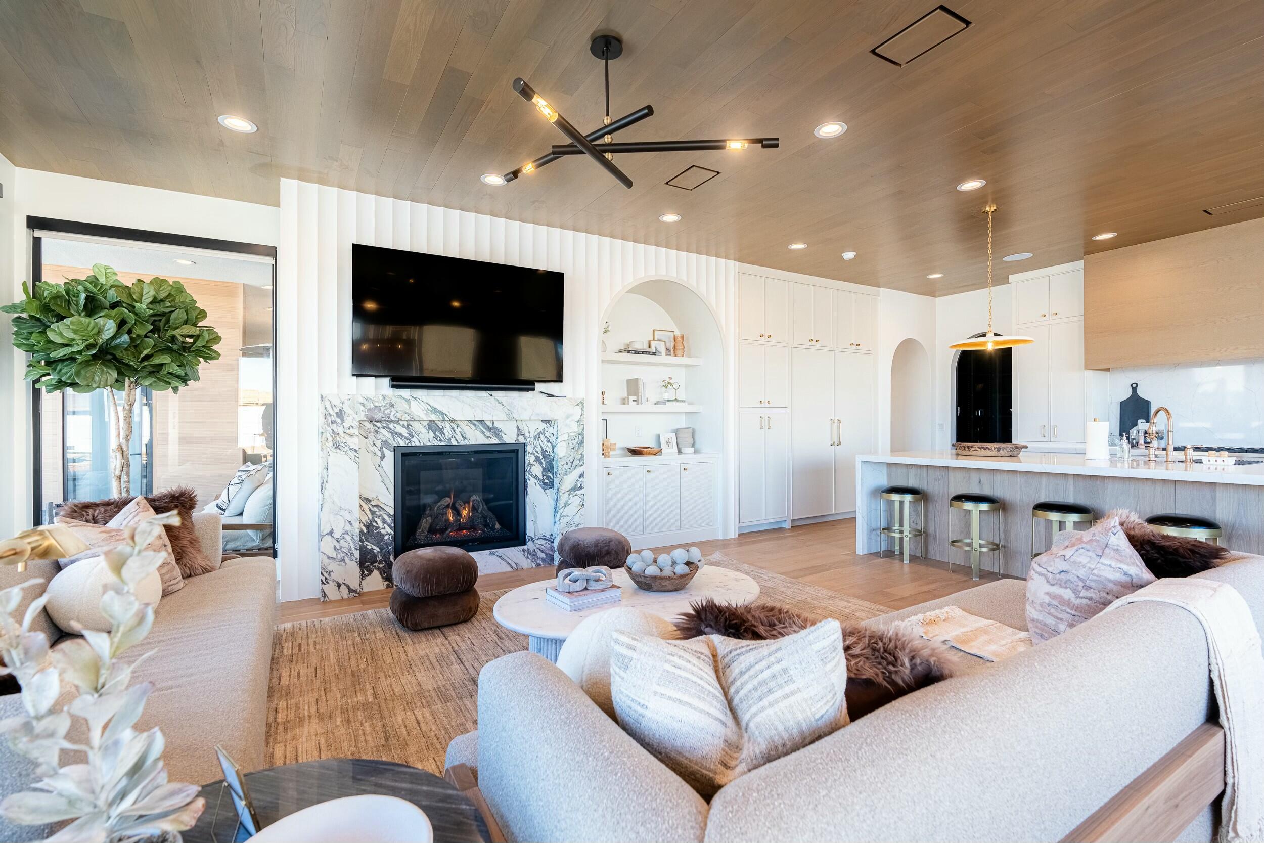 DESERT COLOR RESORT - Residential